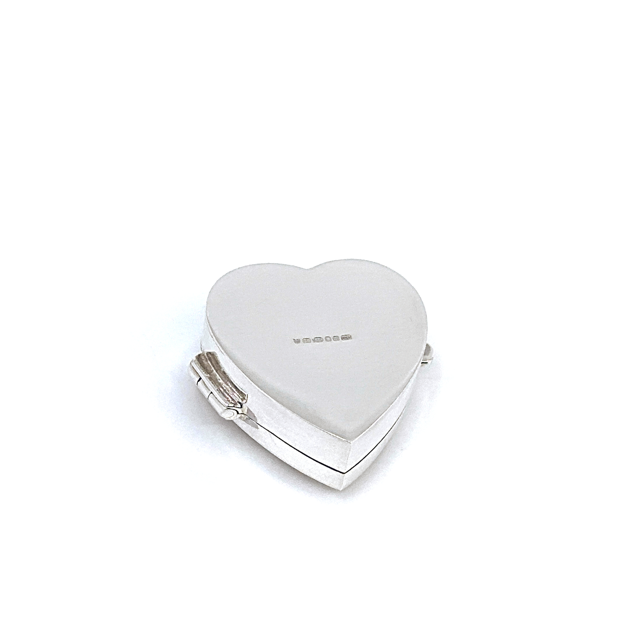 PB441 (5) Medium Engraved Heart Pill Box, finished in 925 English Hallmarked Sterling Silver