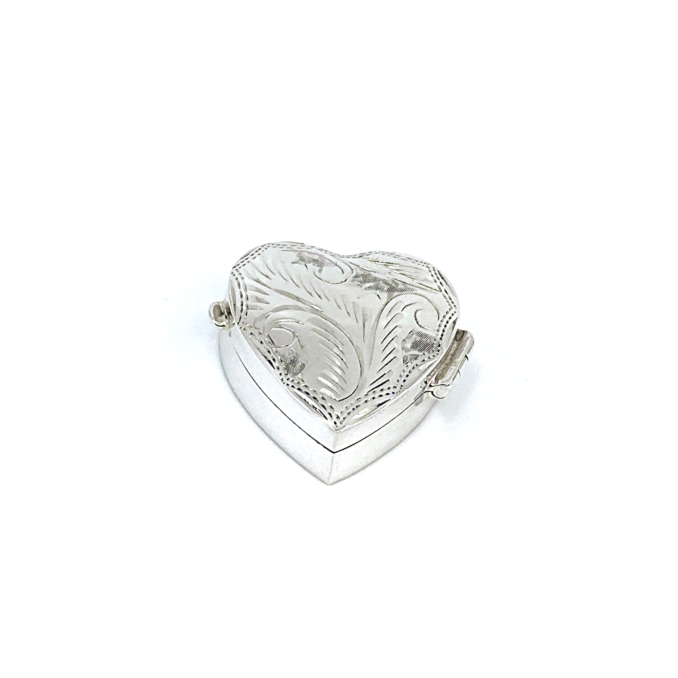 PB441 (3) Medium Engraved Heart Pill Box, finished in 925 English Hallmarked Sterling Silver