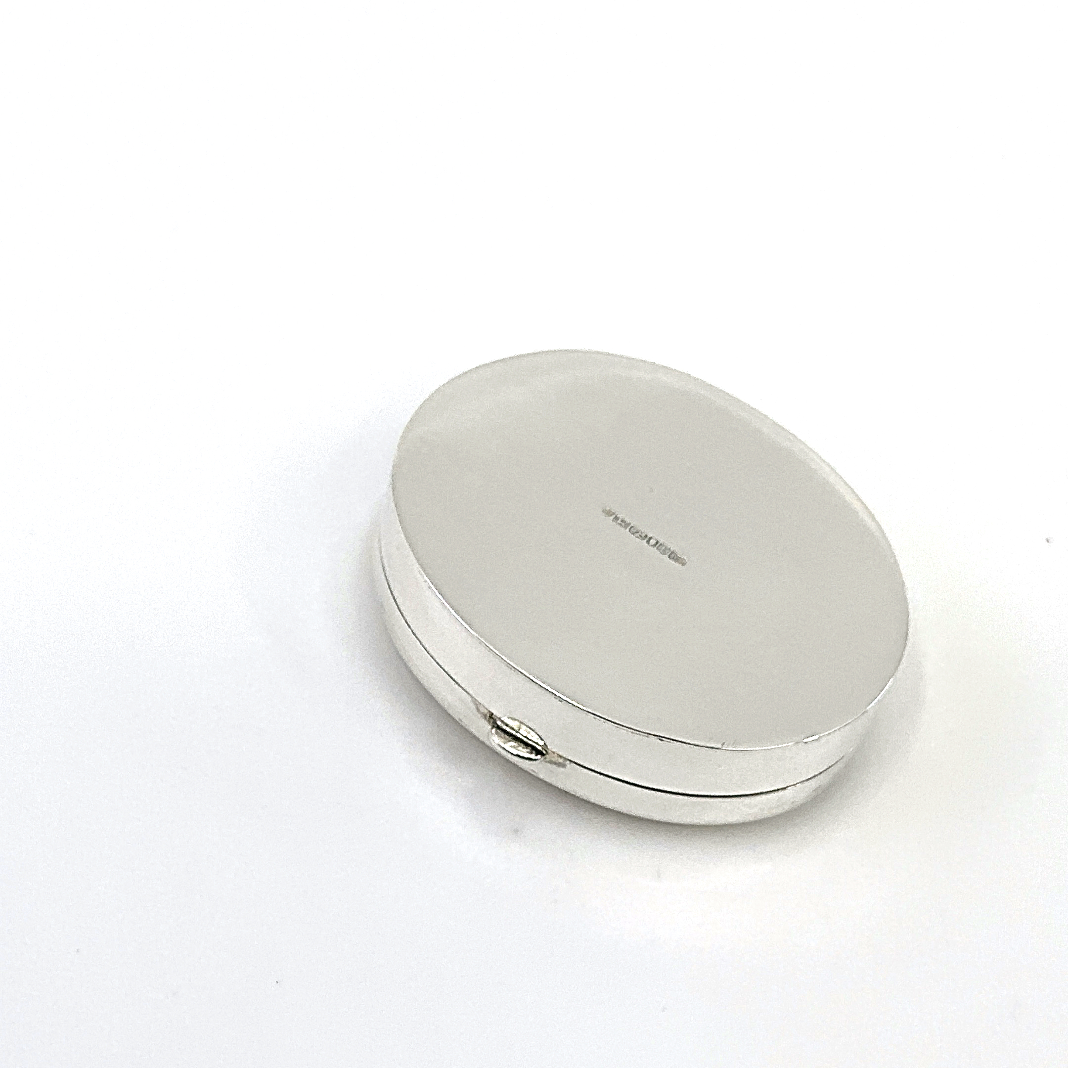 PB415 (2) Medium Engraved Oval Pill Box, finished in 925 English Hallmarked Sterling Silver