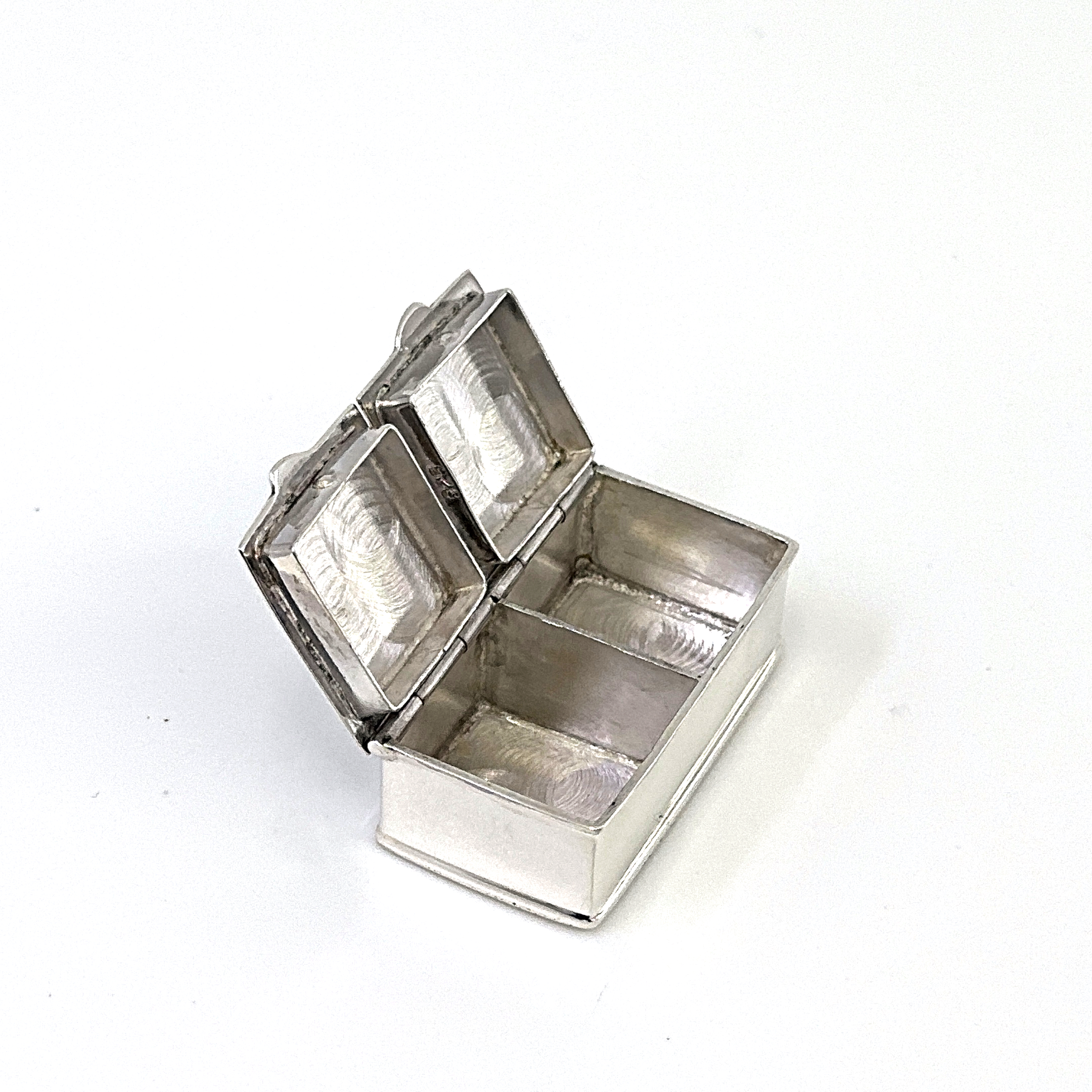 PB451 (10) Rectangular Double Compartment Engraved Pill Box, finished in 925 English Hallmarked Sterling Silver