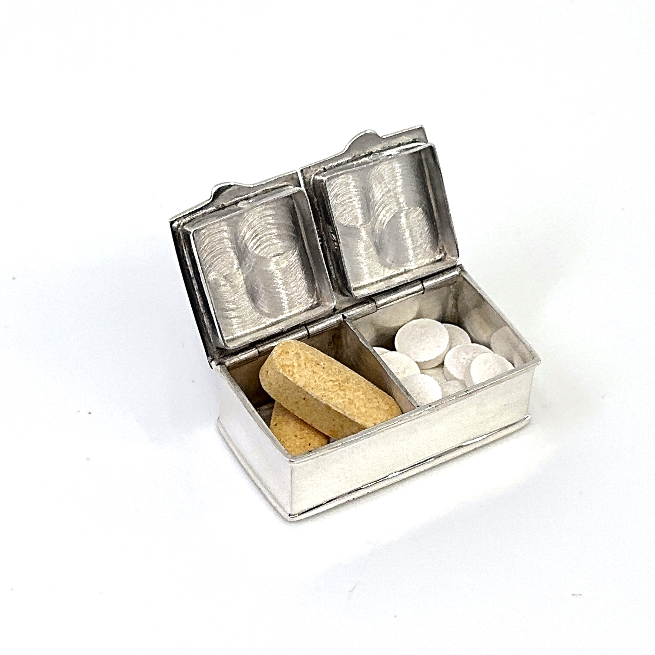 PB451 (7) Rectangular Double Compartment Engraved Pill Box, finished in 925 English Hallmarked Sterling Silver