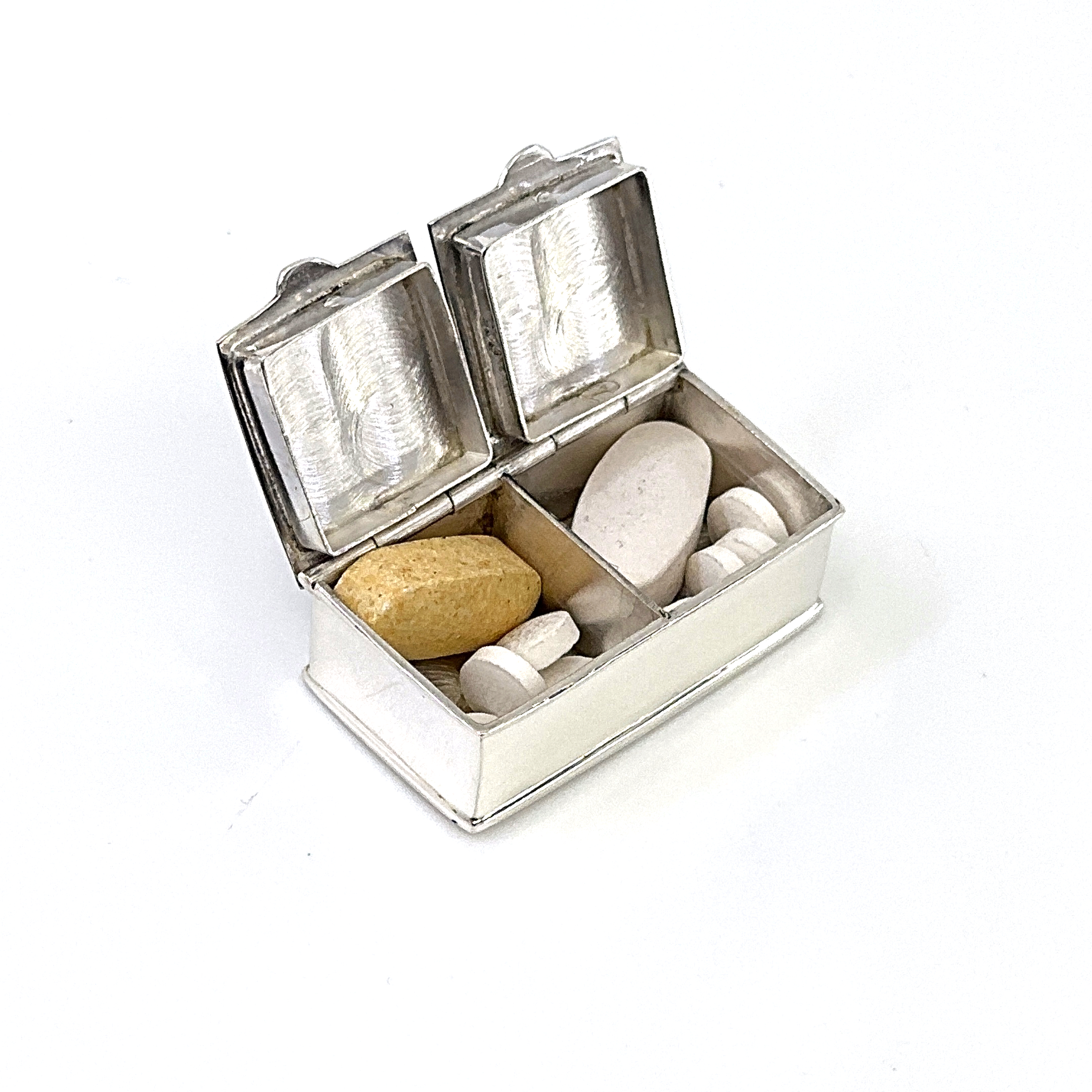 PB453 (8) Rectangular Double Compartment Plain Pill Box, finished in 925 English Hallmarked Sterling Silver