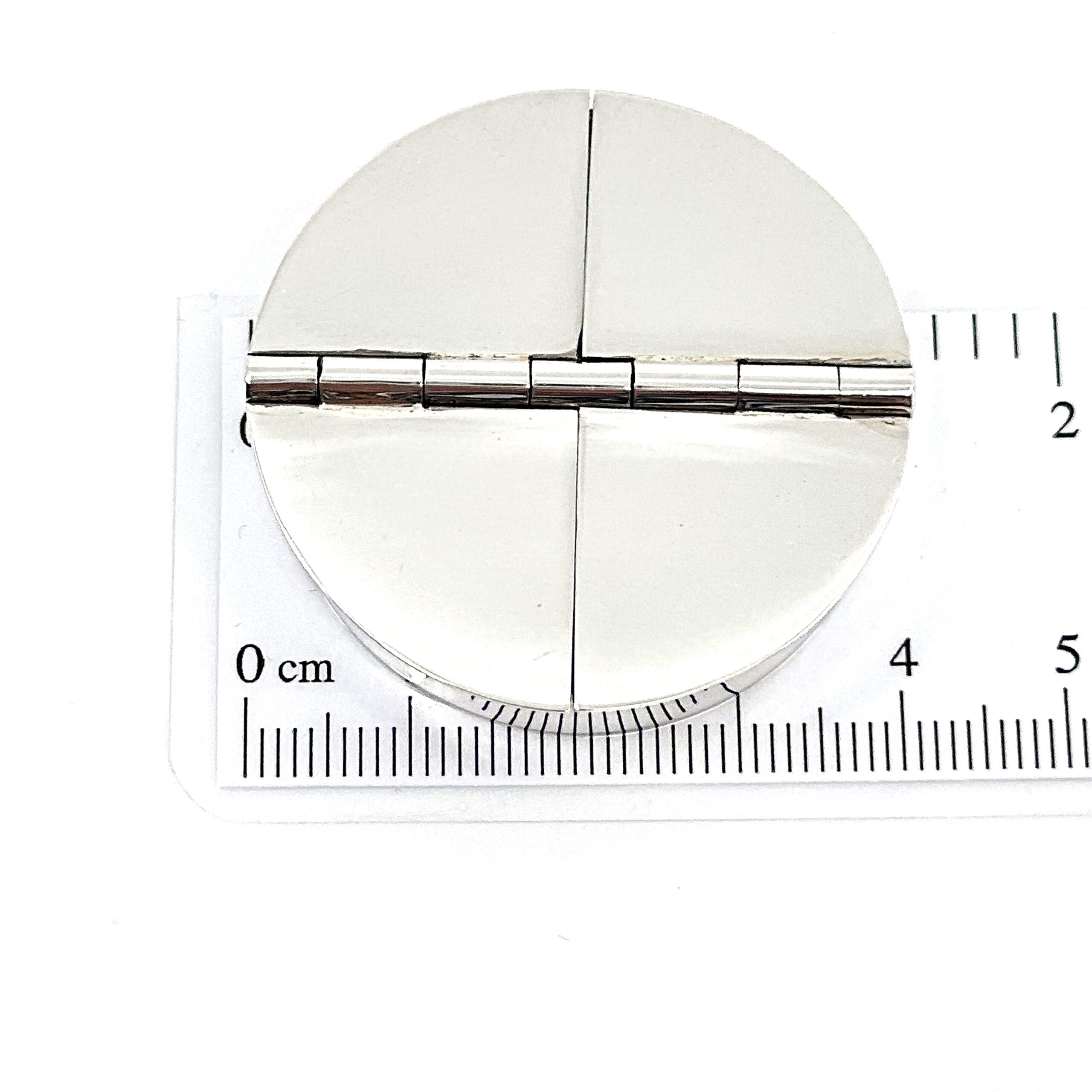 PB438 (9) Round Four Compartment Plain Pill Box, finished in 925 English Hallmarked Sterling Silver