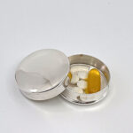 Round Sweetener Dispenser Pill Box, finished in 925 English Hallmarked Sterling Silver 8 Round Sweetener Dispenser Pill Box, finished in 925 English Hallmarked Sterling Silver