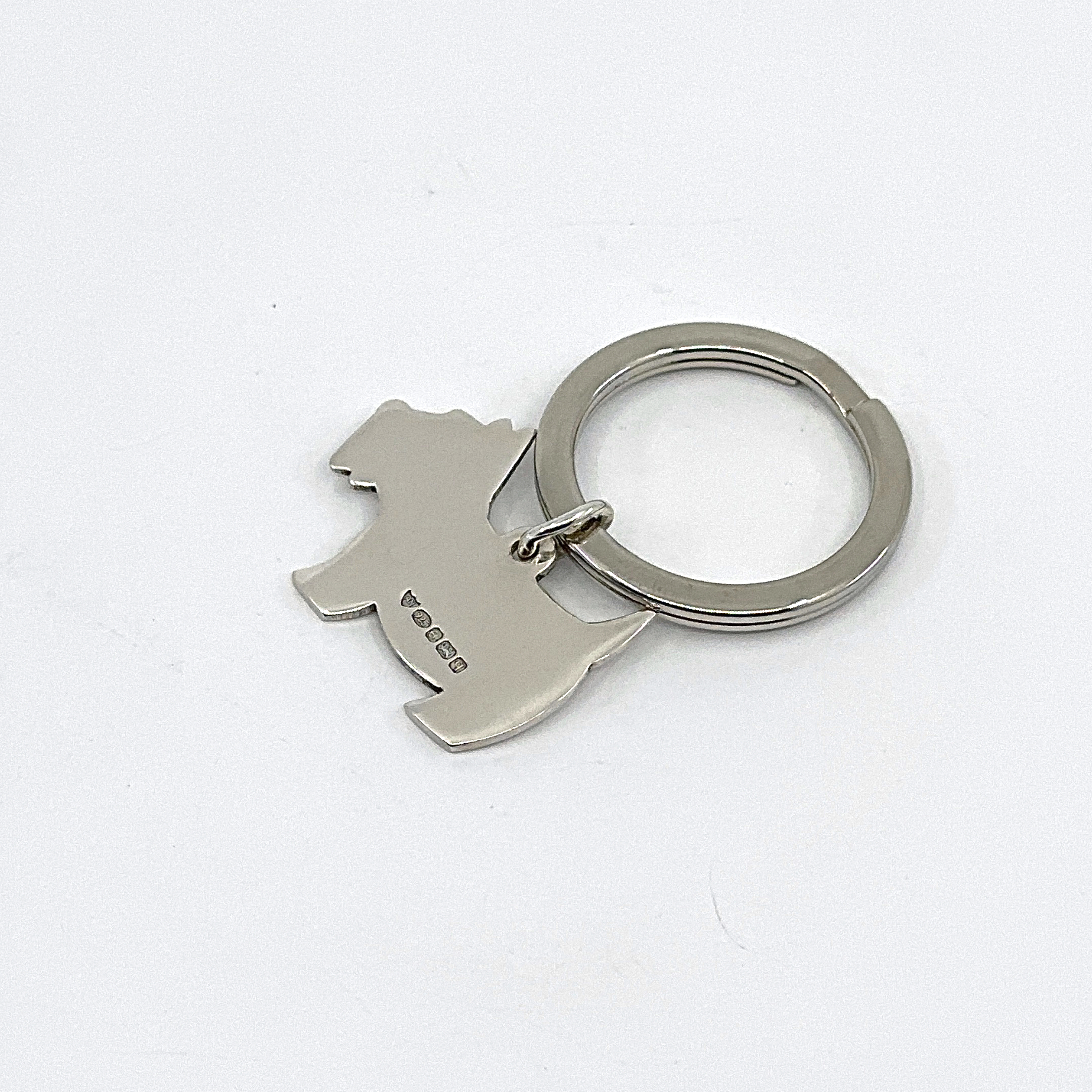 K399 (8) Scottie Dog Collar Tag Keyring With Engravable Canine Silhouette Finished In 925 English Hallmarked Sterling Silver