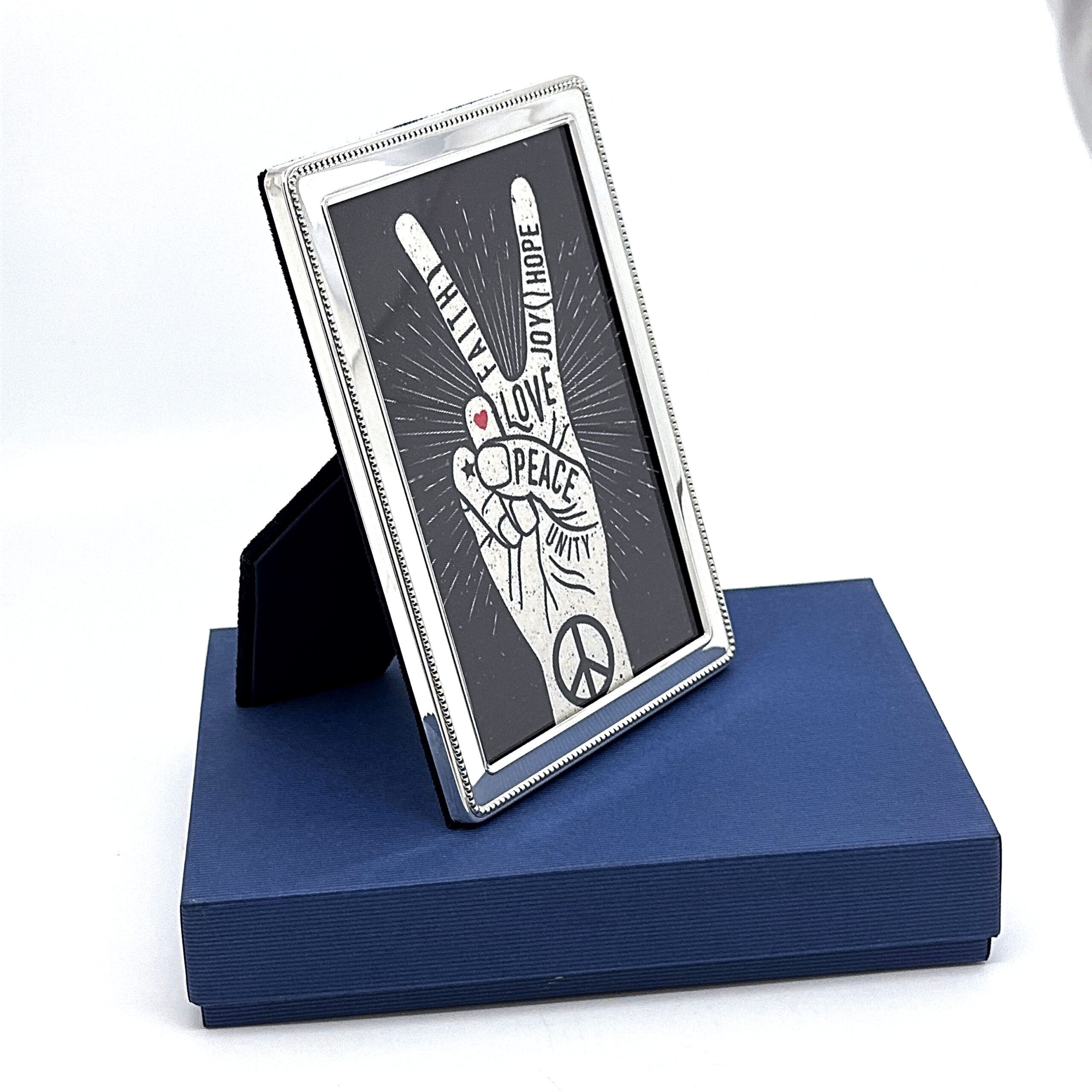 FR649 (4) Beaded Photo Frame With Blue Velvet Back Finished In 925 English Hallmarked Sterling Silver