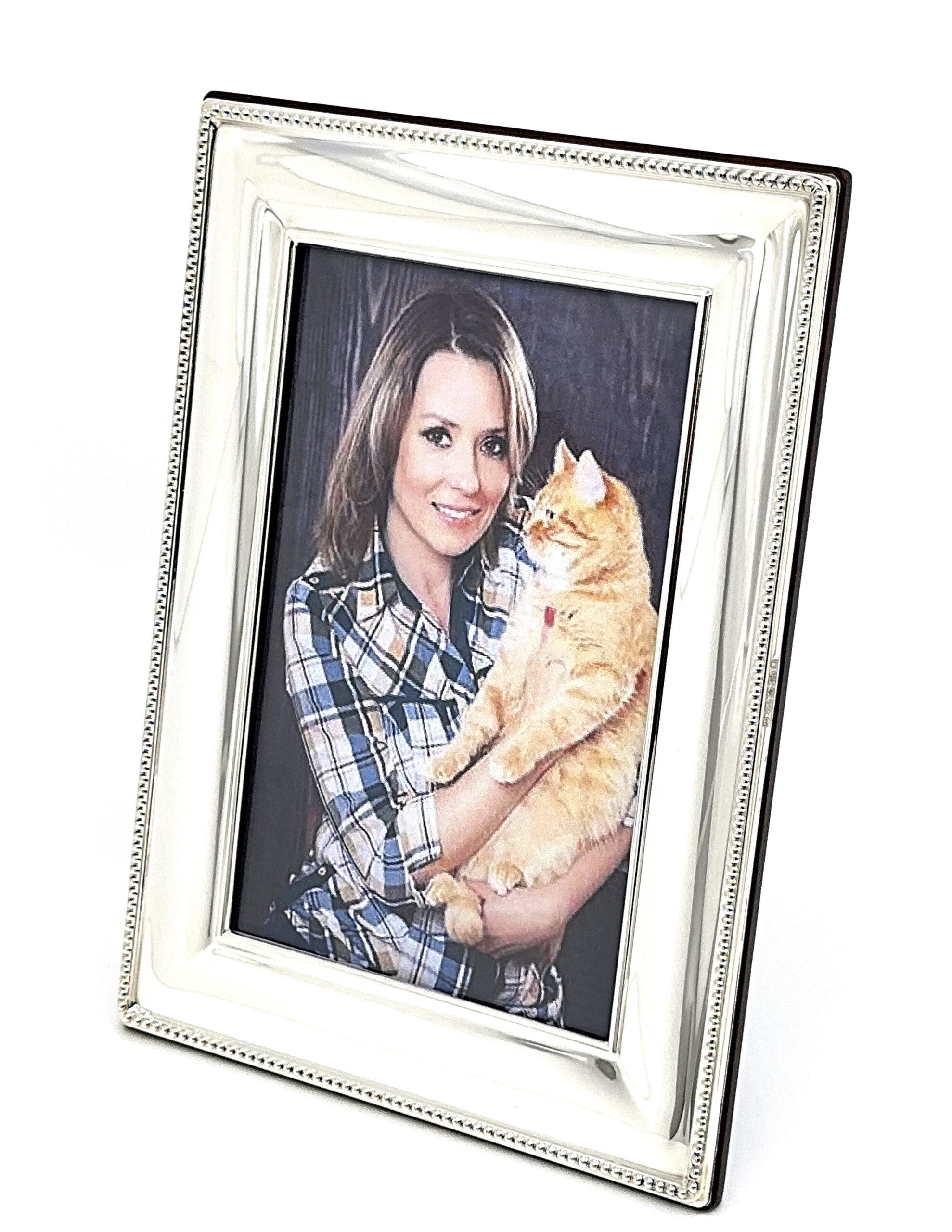 FR653 (4) Beaded Photo Frame With Mahogany Wooden Back Finished In 925 English Hallmarked Sterling Silver