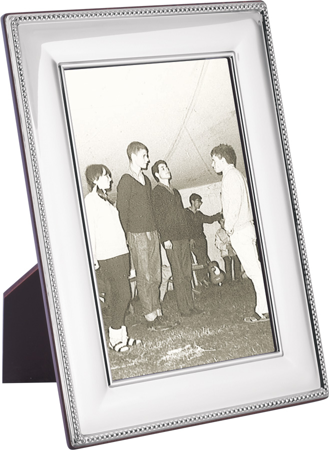 FR704-Sterling-Silver-Photo-Frame (3) Beaded Photo Frame With Mahogany Wooden Back Finished In 925 English Hallmarked Sterling Silver