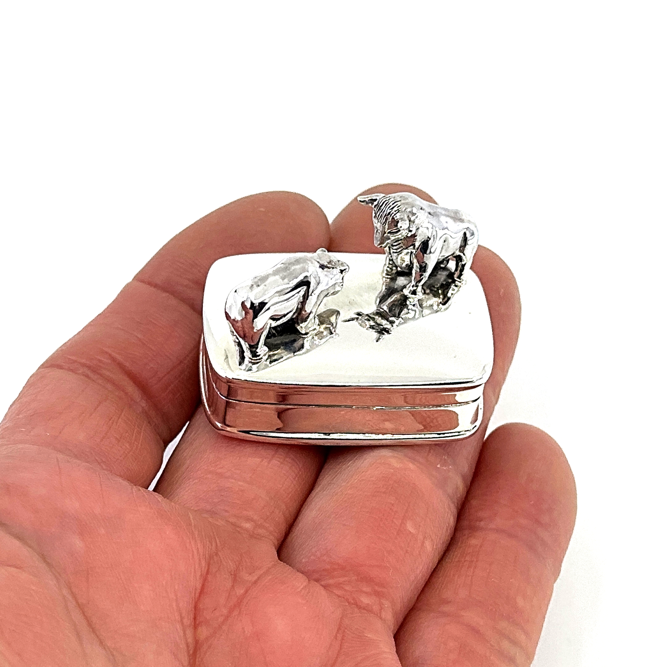 PB623 (2) Bull and Bear on Rectangular Pill Box, finished in 925 English Hallmarked Sterling Silver