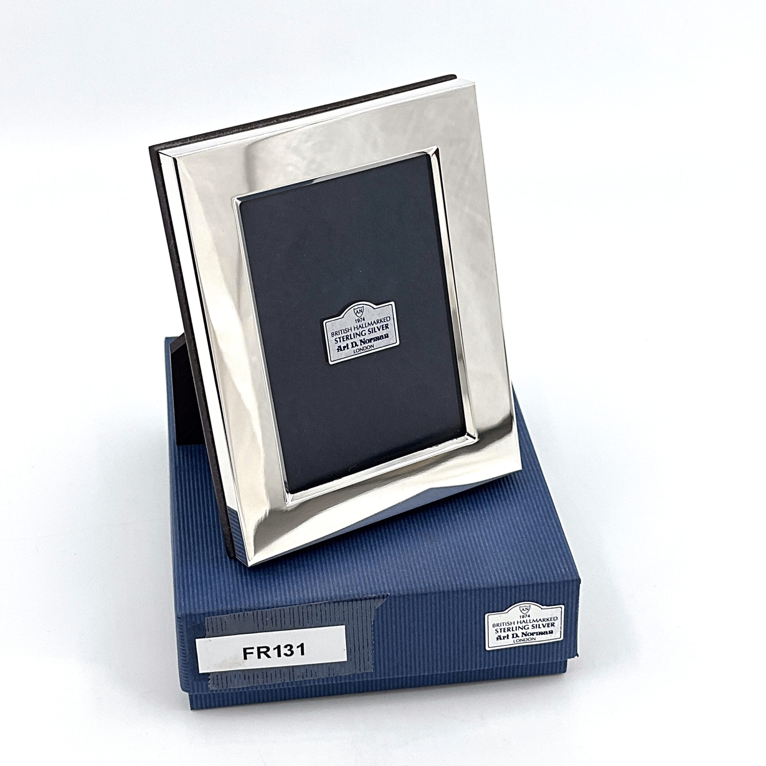 FR131 (6) Classic Photo Frame With Mahogany Wooden Back Finished In 925 English Hallmarked Sterling Silver