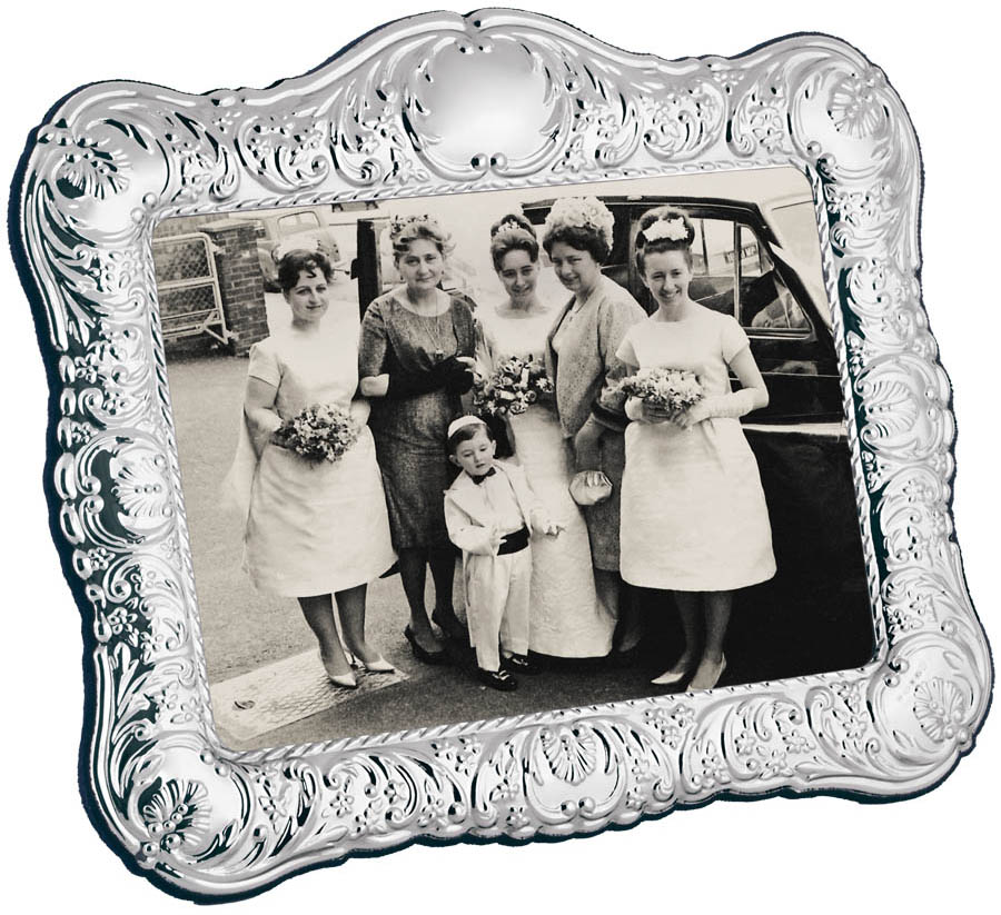 FR616-Sterling-Silver-Photo-Frame Classic Photo Frame Victorian Style With Blue Velvet Back Finished In 925 English Hallmarked Sterling Silver