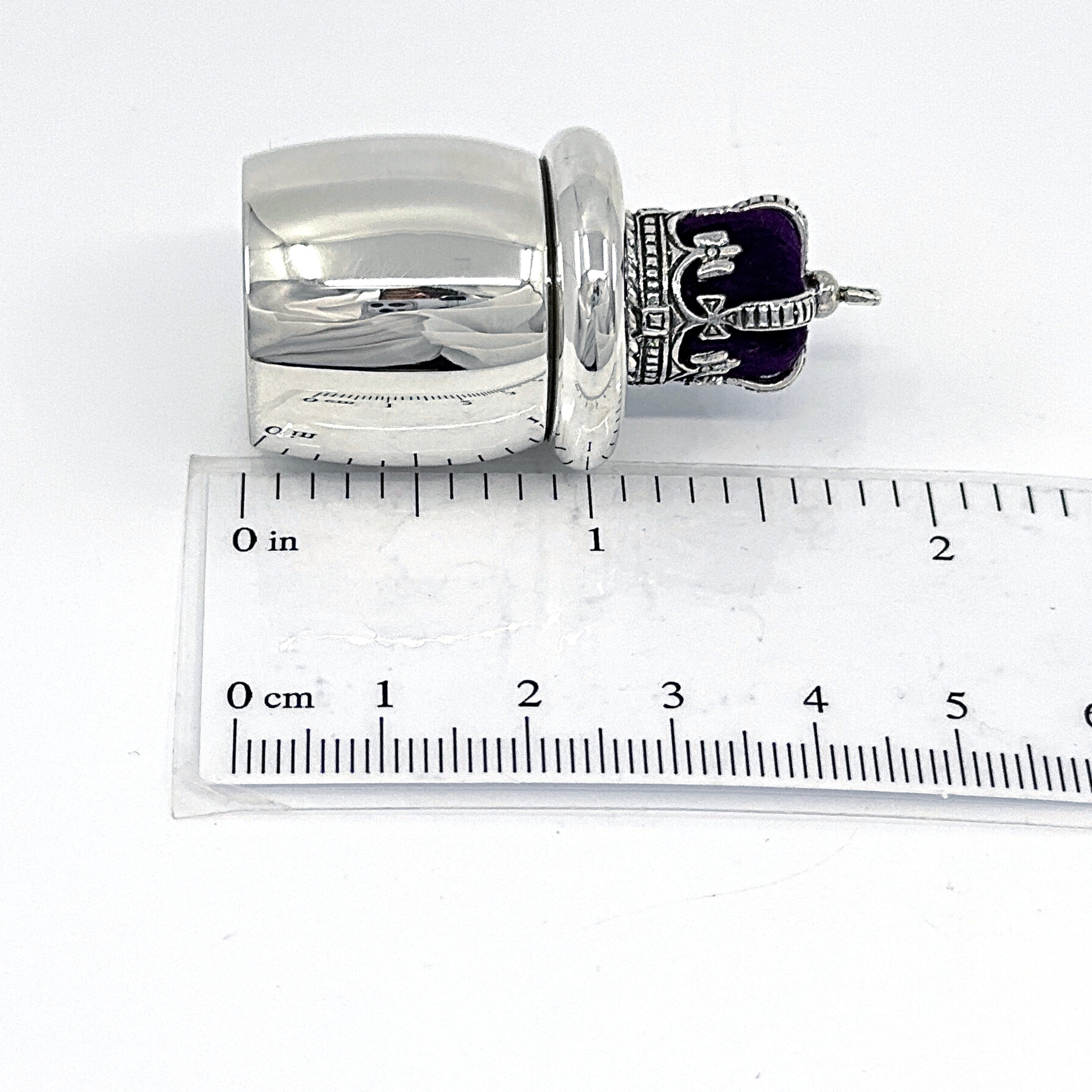 GT2293 (2) Crown Tooth Fairy Box With Velvet Cushion Detail Finished In 925 English Hallmarked Sterling Silver