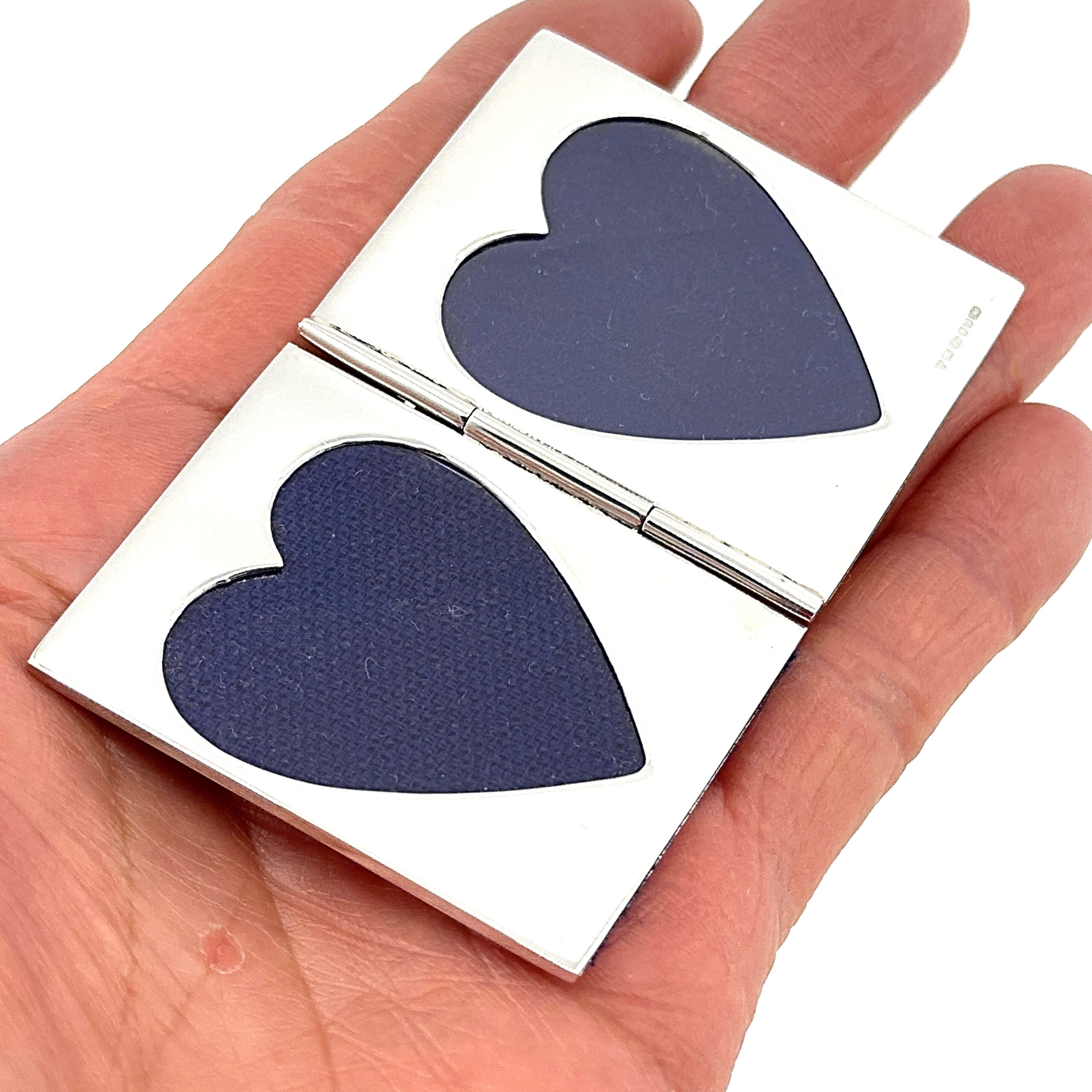 GT355 (1) Double Heart Folding Travel Photo Frame Finished In 925 English Hallmarked Sterling Silver