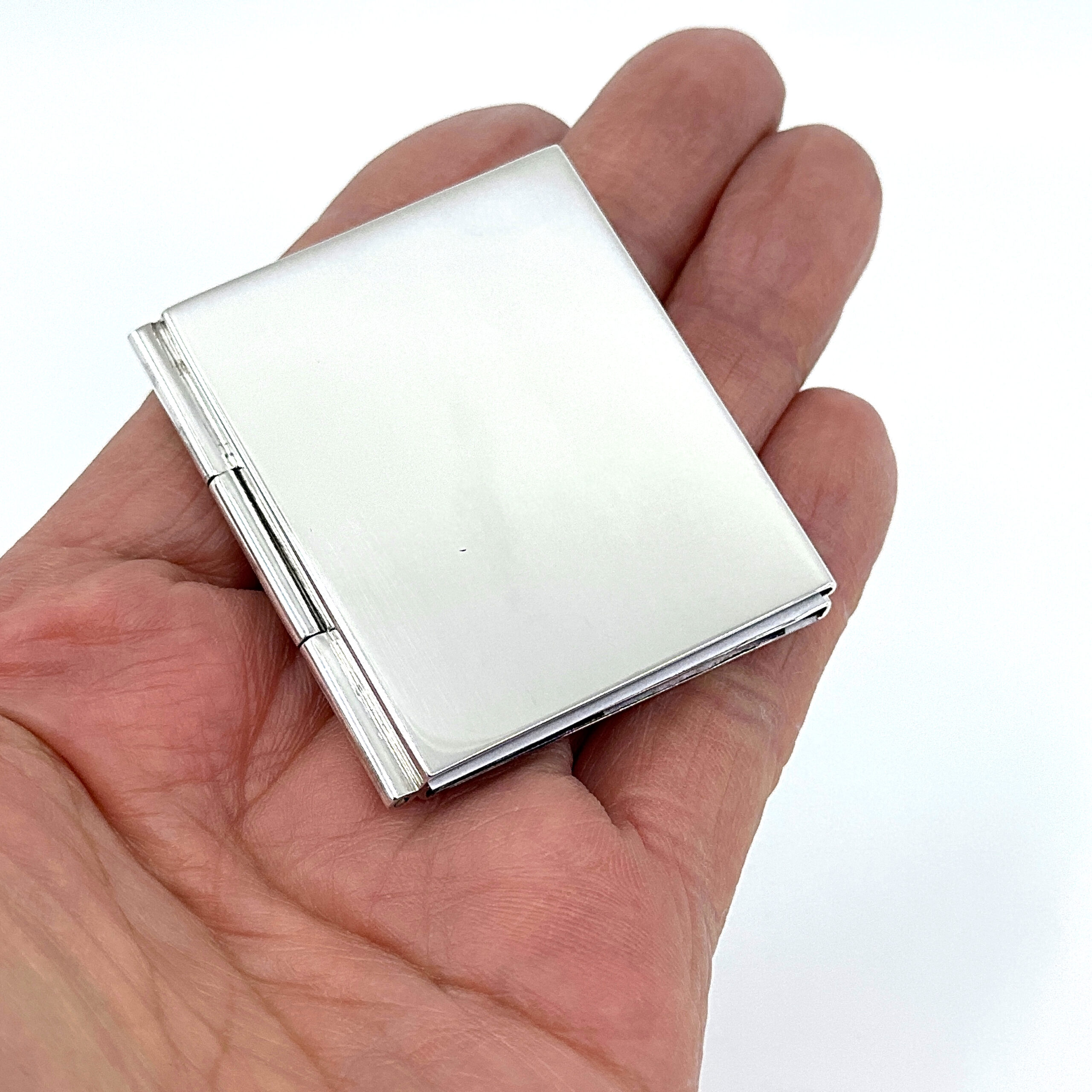 GT485 (5) Double Oval Folding Travel Photo Frame Finished In 925 English Hallmarked Sterling Silver
