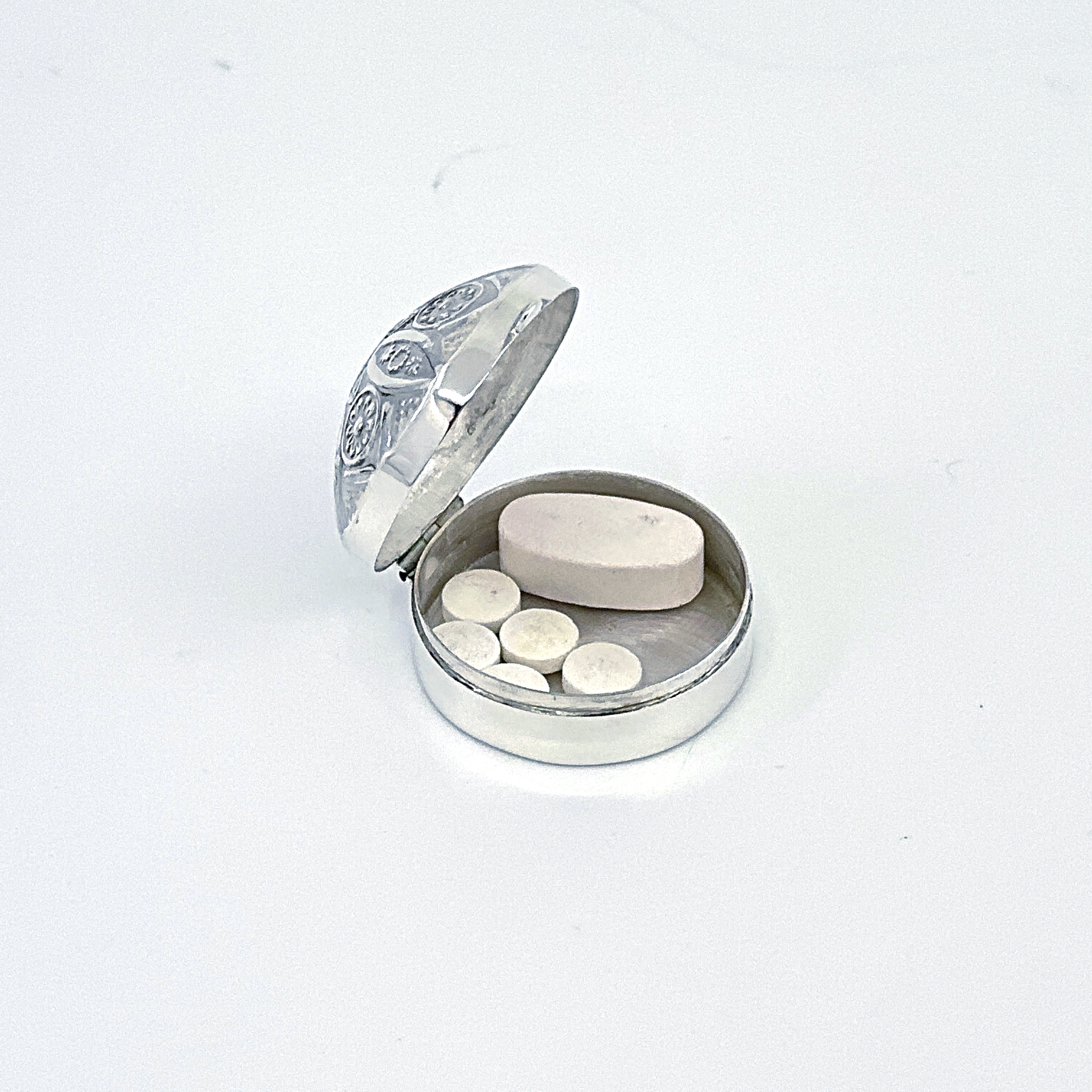 PB533 (8) Floral Round Domed Pill Box Victorian Style, finished in 925 English Hallmarked Sterling Silver