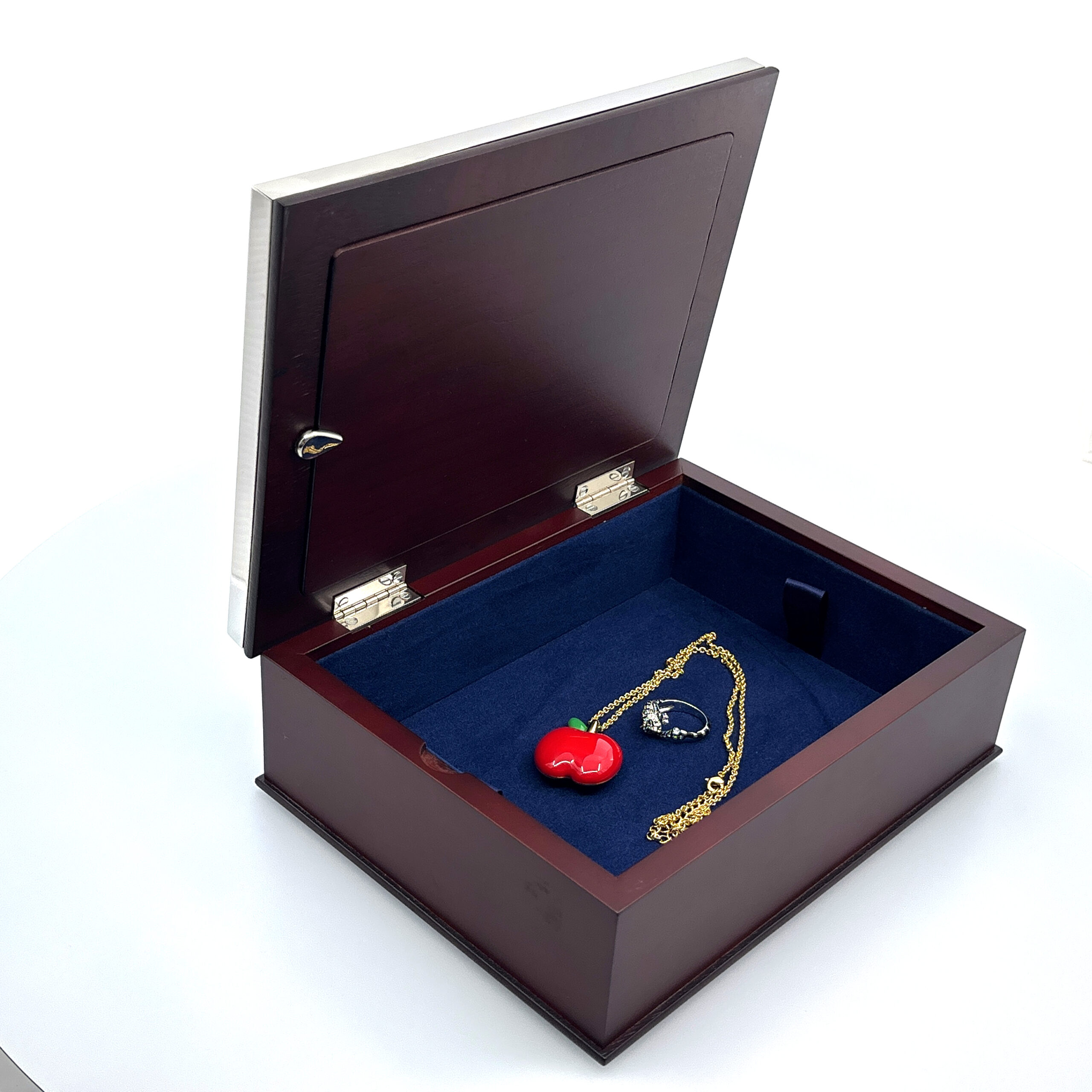 GT98 (7) Keepsake Box With Photo Frame Lid And Mahogany Finish In 925 English Hallmarked Sterling Silver