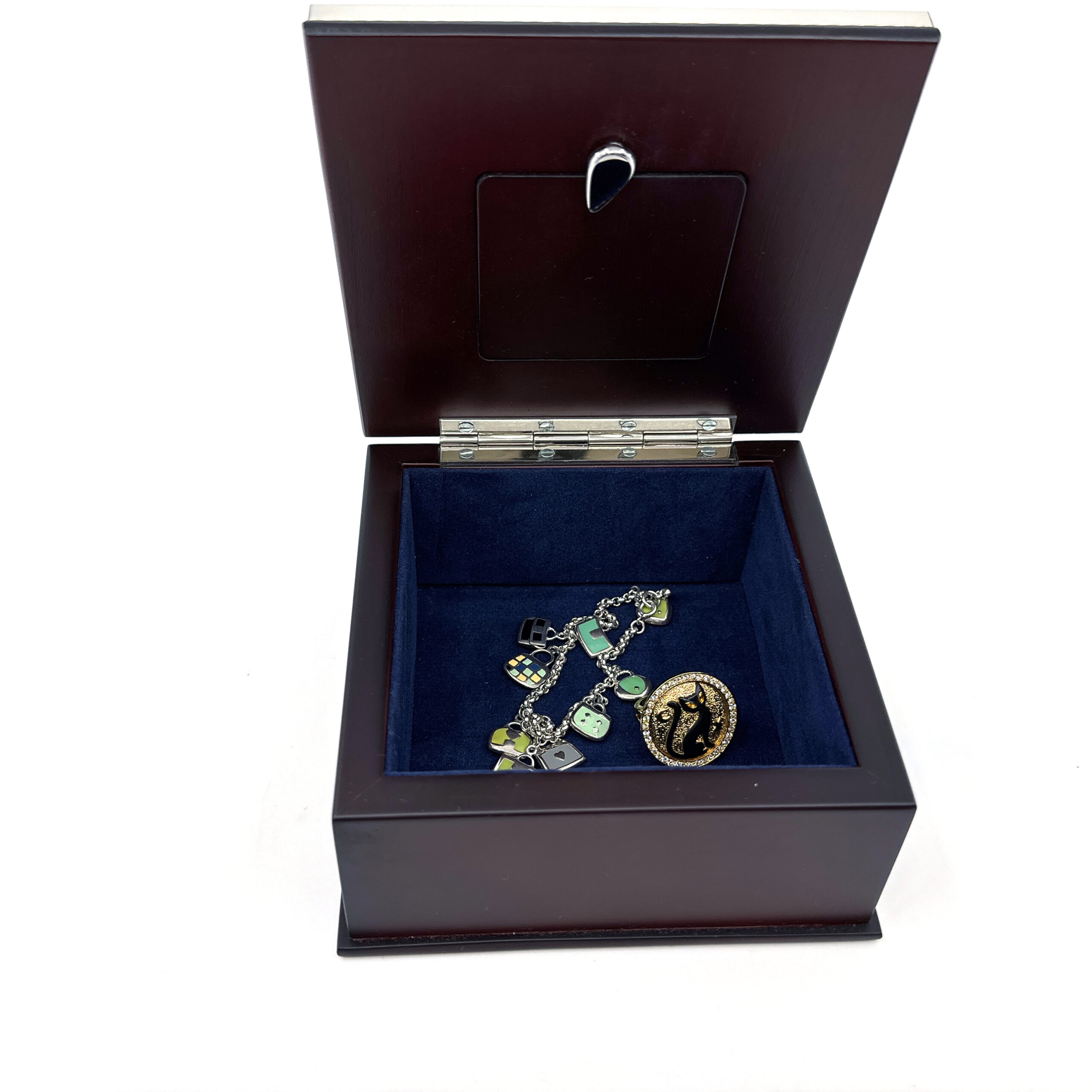 GT2004 (9) Keepsake Box With Photo Frame Lid And Mahogany Finish Finished In 925 English Hallmarked Sterling Silver
