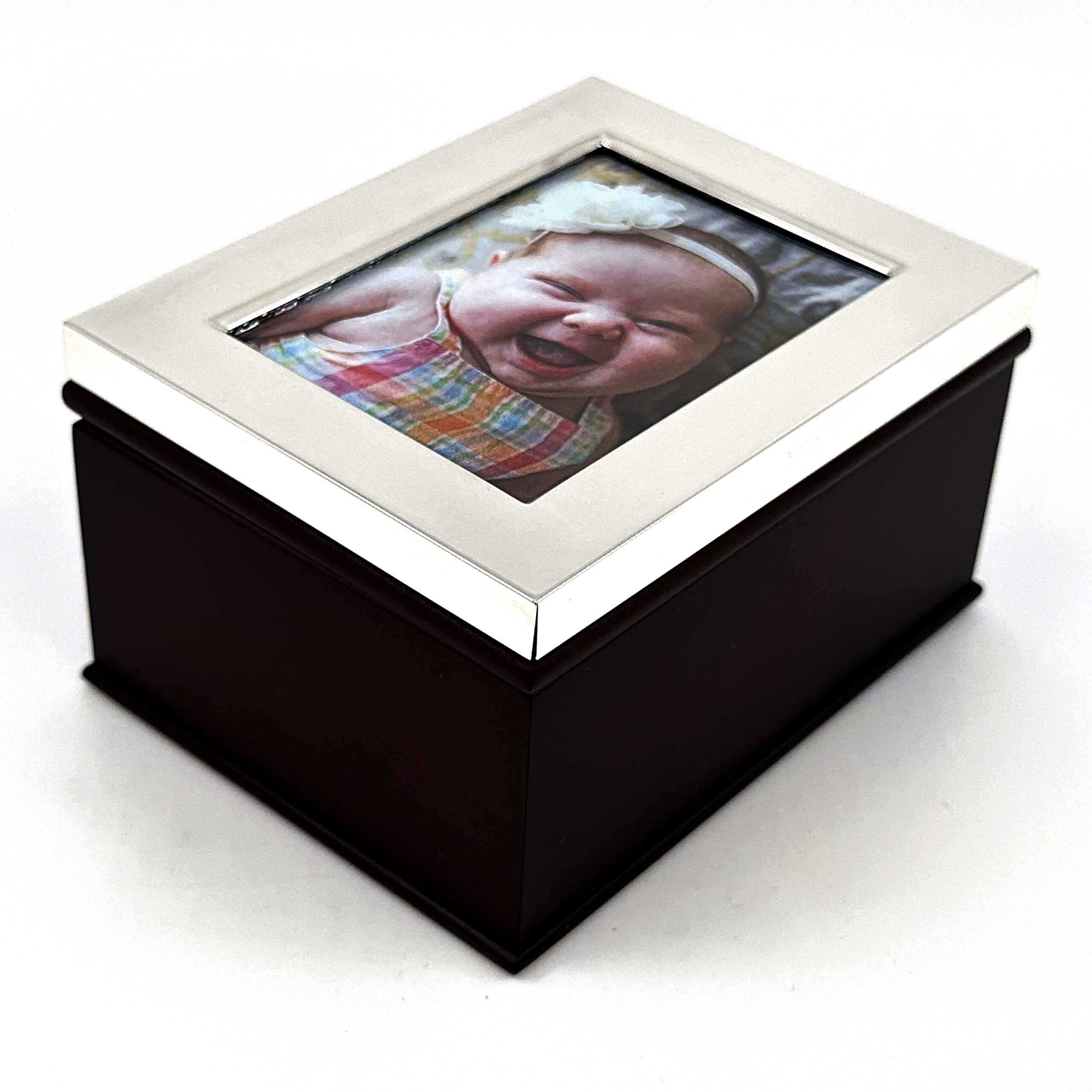 GT52 (6) Keepsake Box With Photo Frame Lid And Mahogany Finish Finished In 925 English Hallmarked Sterling Silver