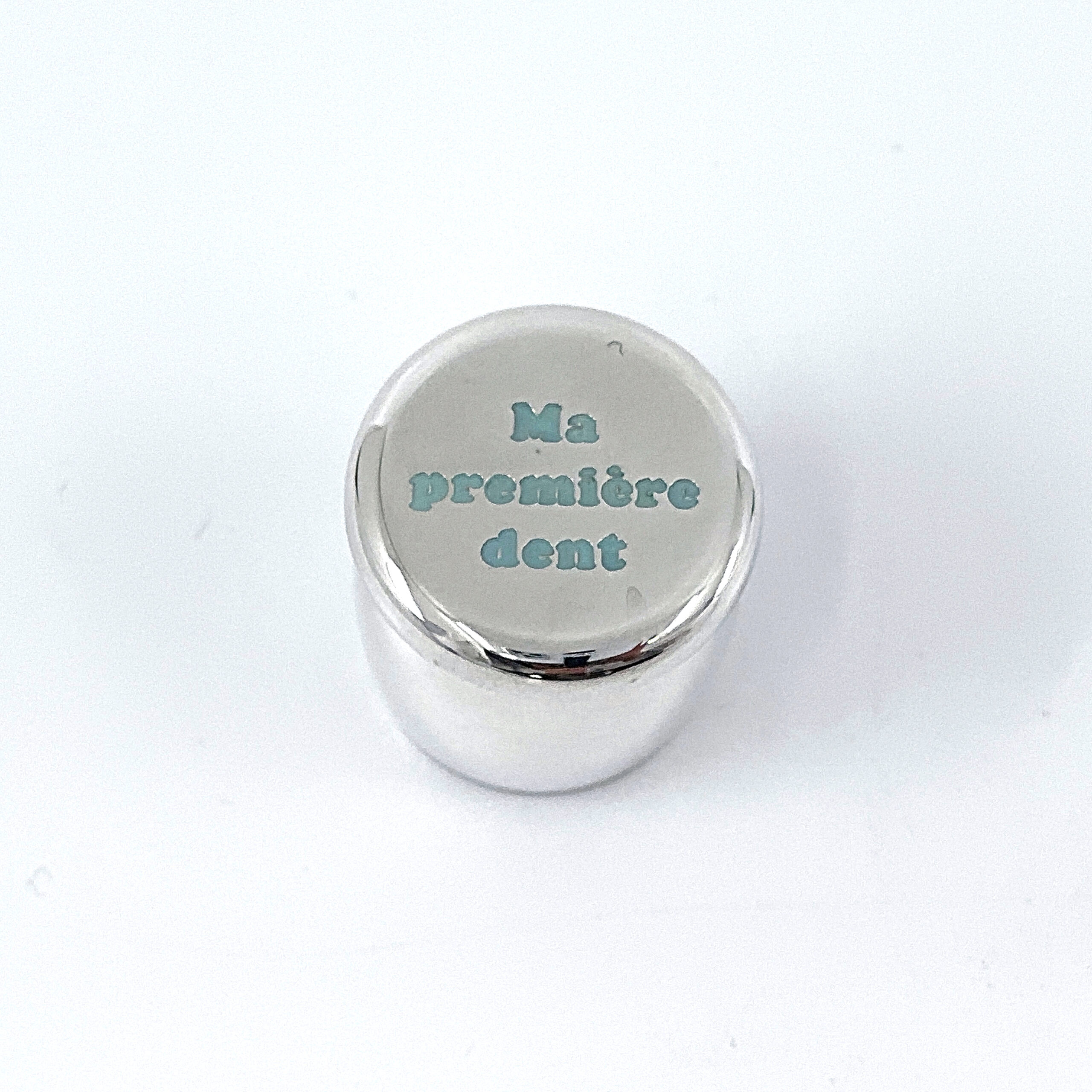 GT2302 (7) Tooth Fairy Box With "Ma Premiere Dent" Engraving And Blue Enamel Finished In 925 English Hallmarked Sterling Silver