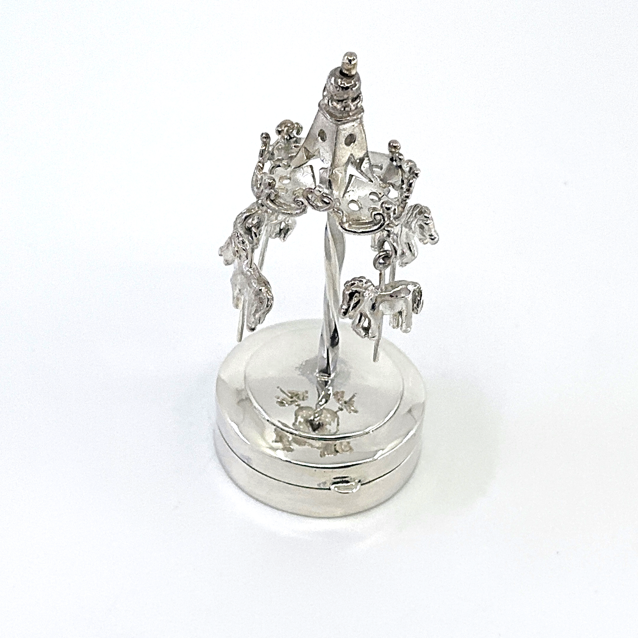 PB619 (2) Merry Go Round on Round Pill Box, Finished In 925 English Hallmarked Sterling Silver