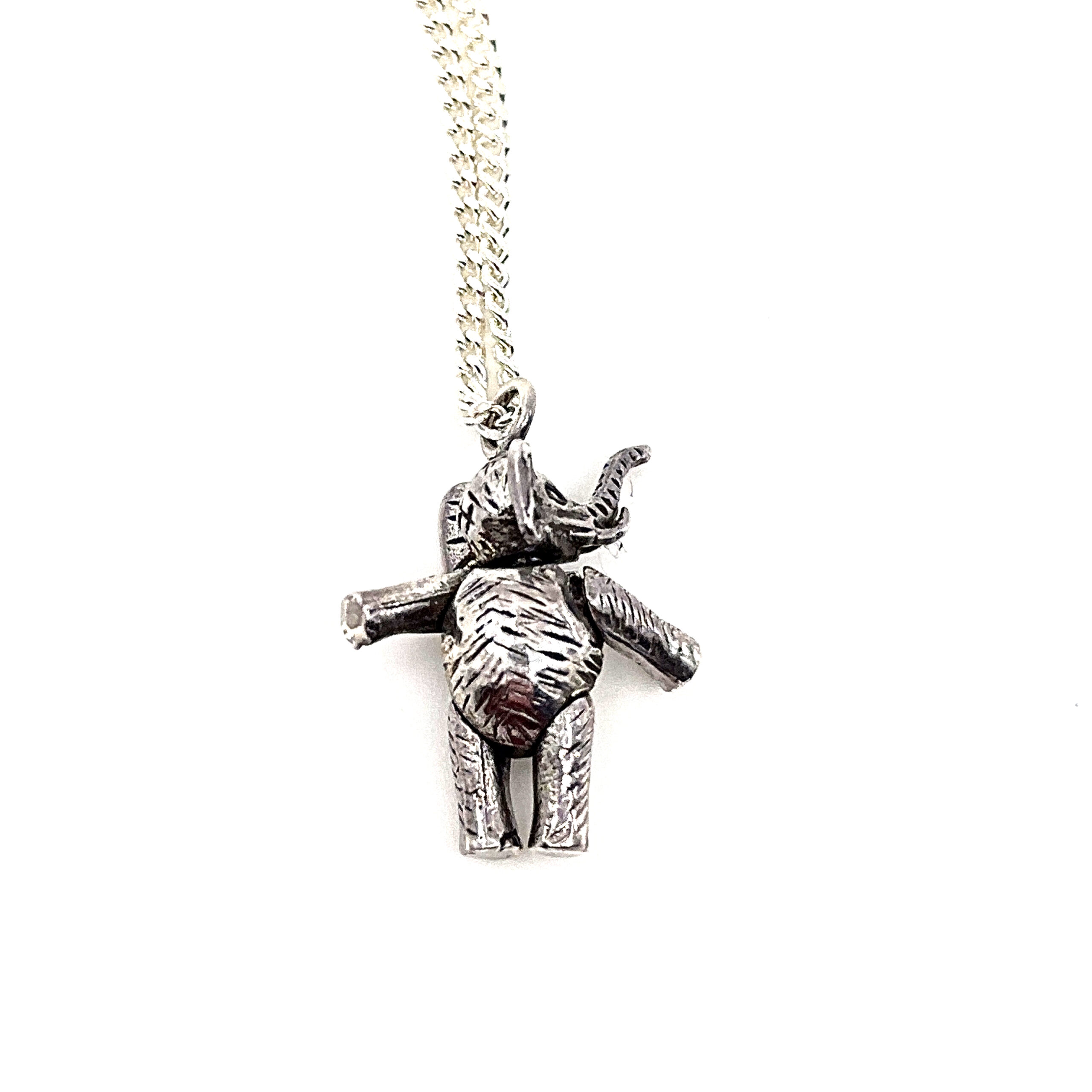 PT511 (7) Moving Elephant Pendant On Chain, Finished In 925 English Hallmarked Sterling Silver