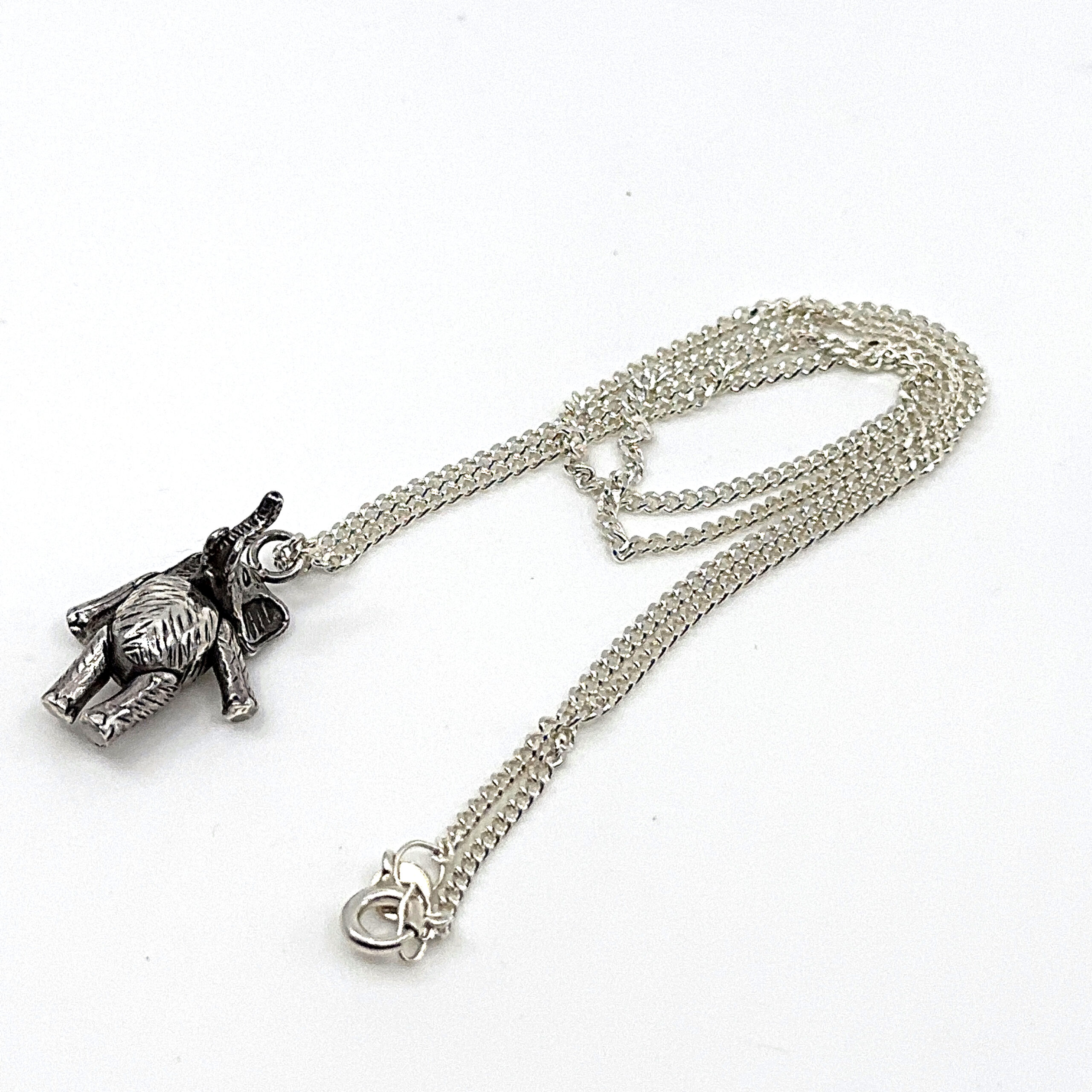 PT511 (9) Moving Elephant Pendant On Chain, Finished In 925 English Hallmarked Sterling Silver
