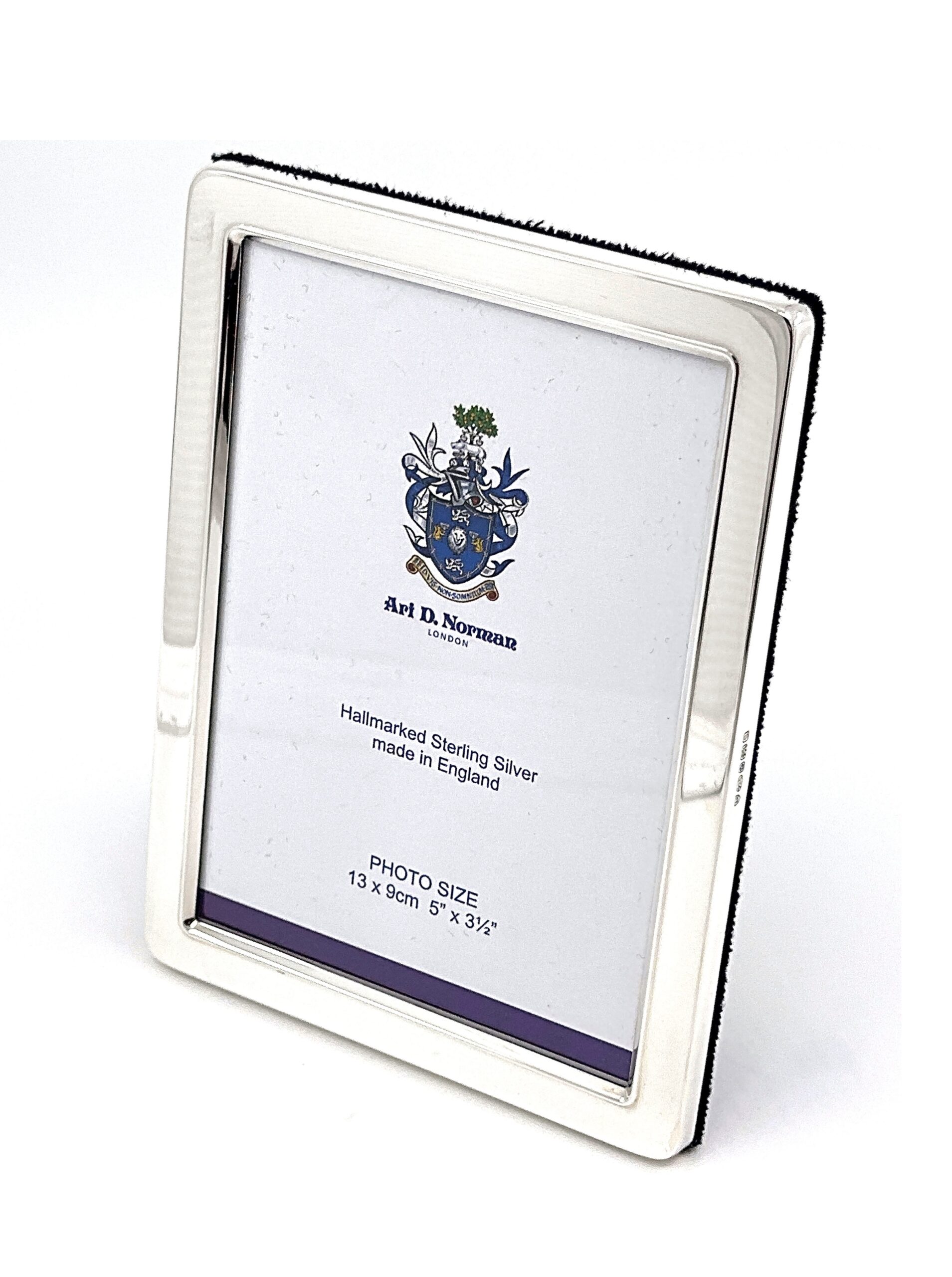 FR547 (7) Plain Photo Frame With Blue Velvet Back Finished In 925 English Hallmarked Sterling Silver