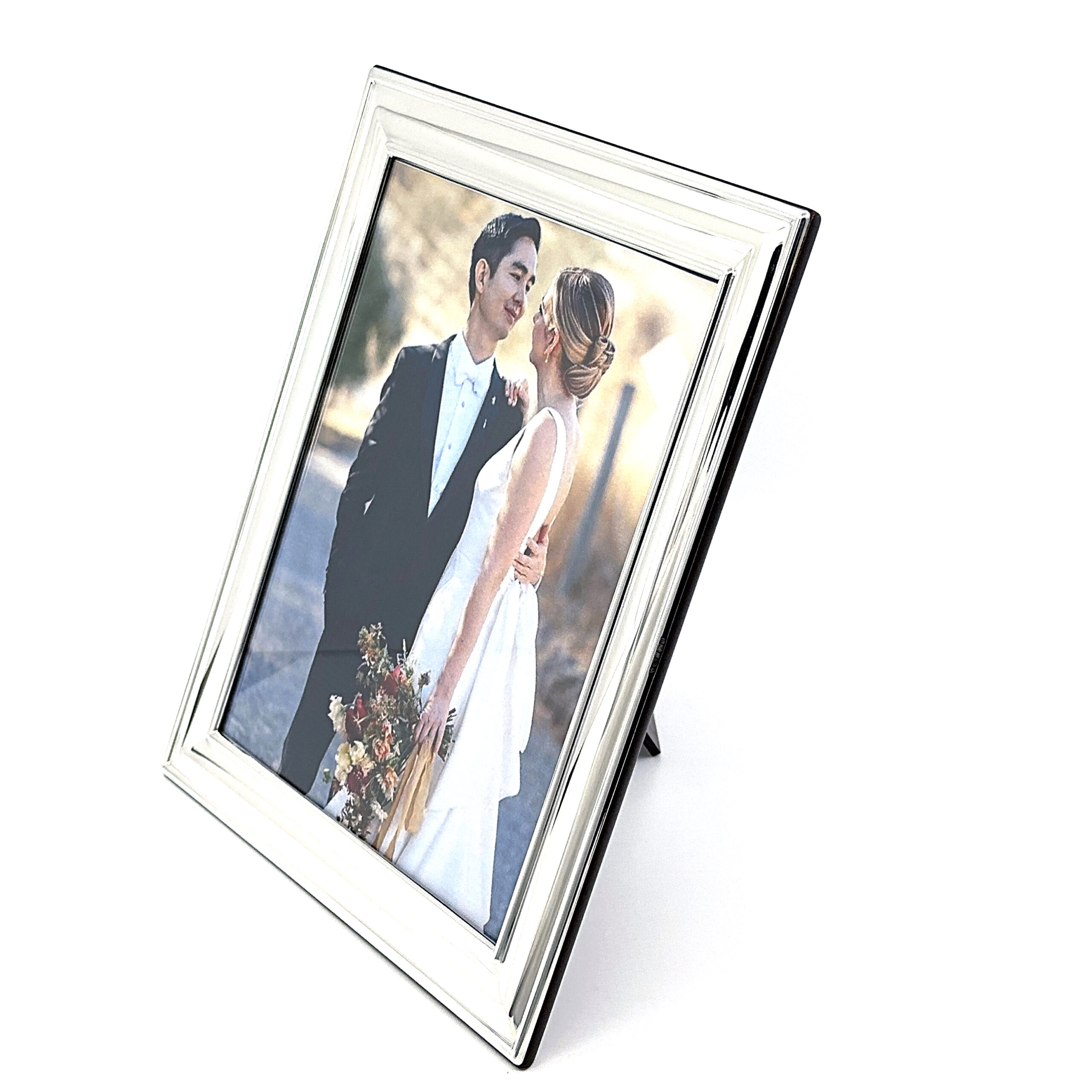 FR652 (9) Plain Photo Frame With Mahogany Wooden Back Finished In 925 English Hallmarked Sterling Silver