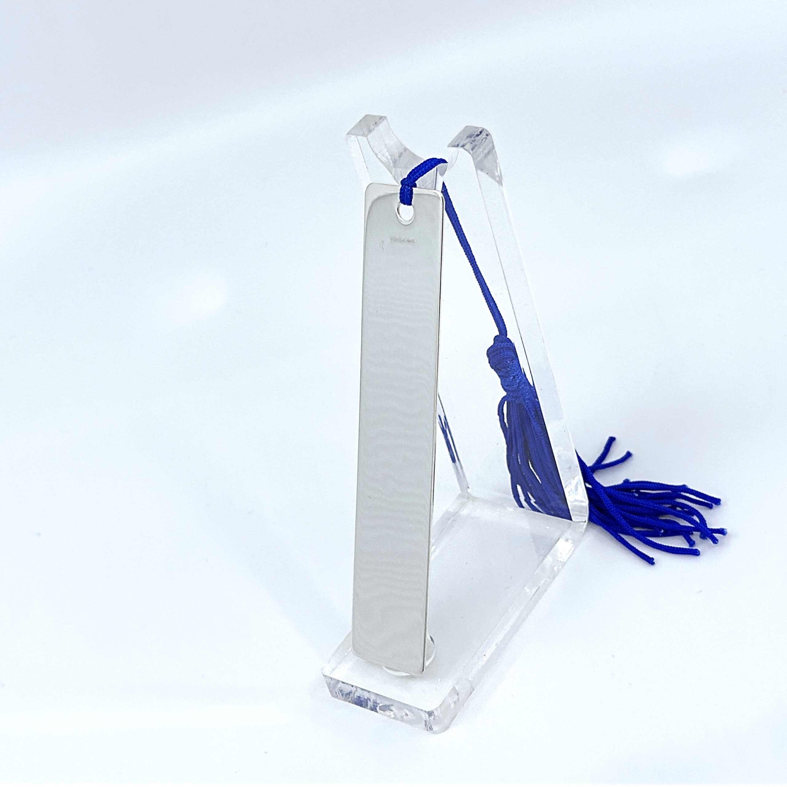 GT743 (8) Plain Rectangular Bookmark With Tassel Finished In 925 English Hallmarked Sterling Silver