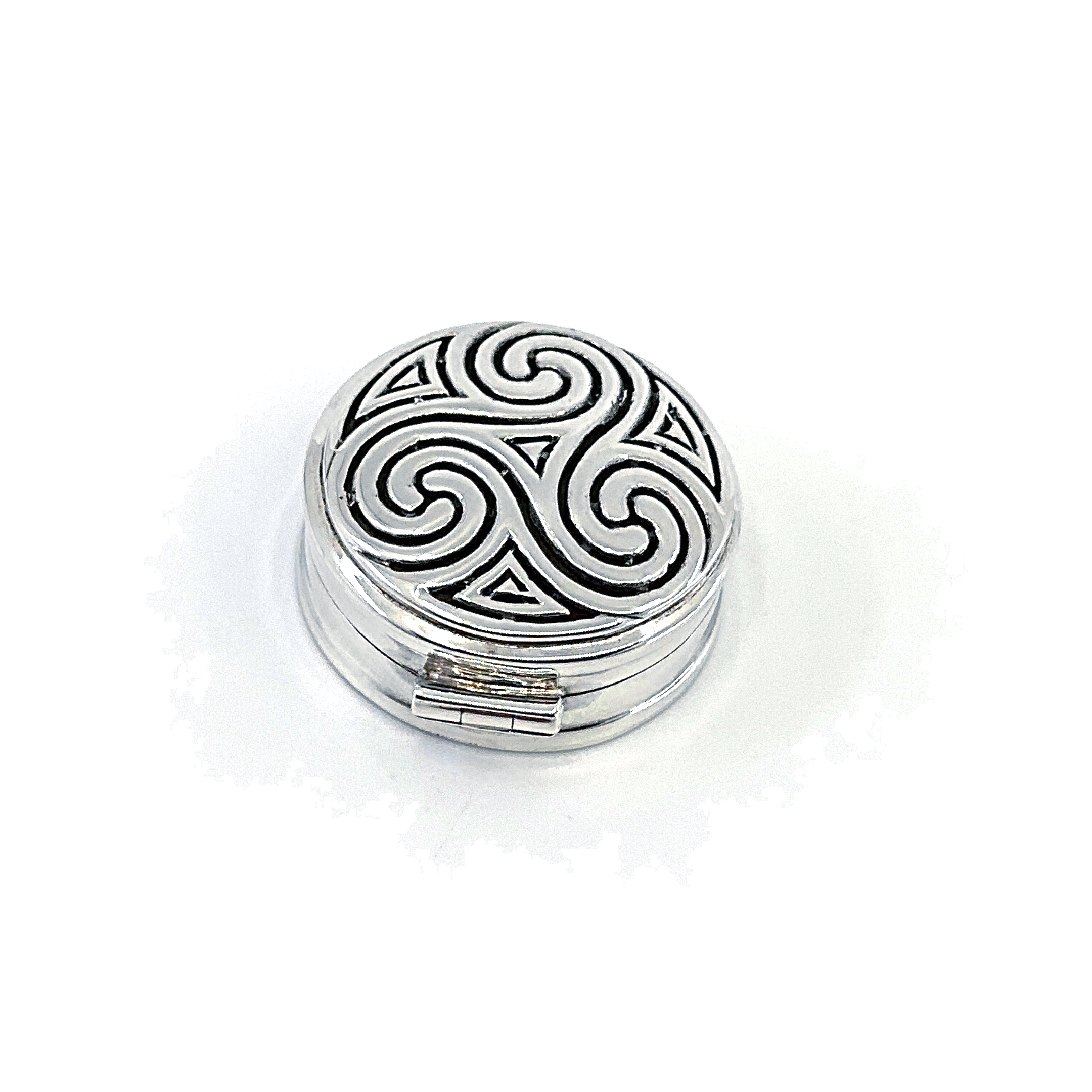 PB545 (1) Round Celtic Pattern Pill Box finished in 925 English Hallmarked Sterling Silver
