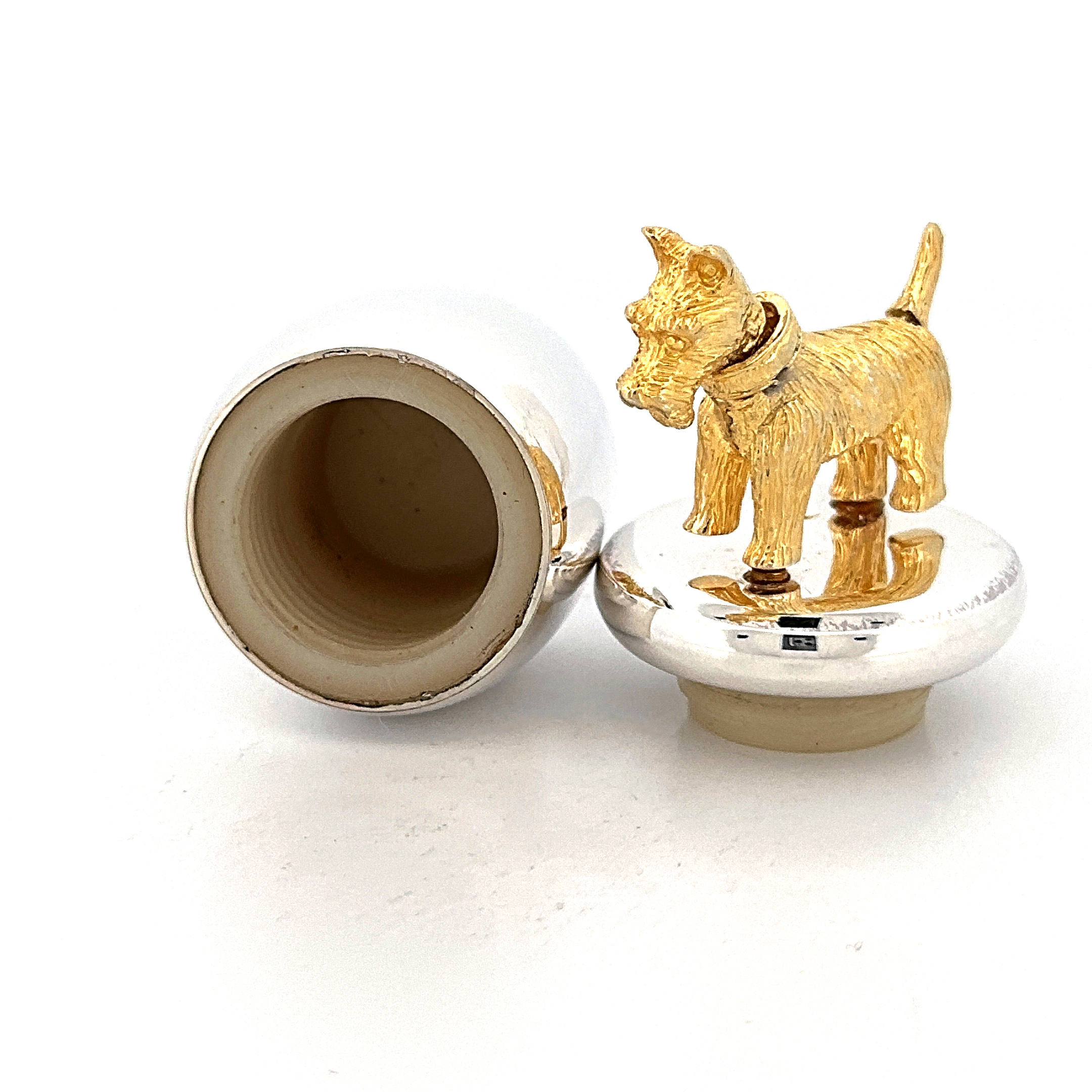 GT2243 (1) Tooth Fairy Box With Gold Plated Moving Scottie Dog Finished In 925 English Hallmarked Sterling Silver