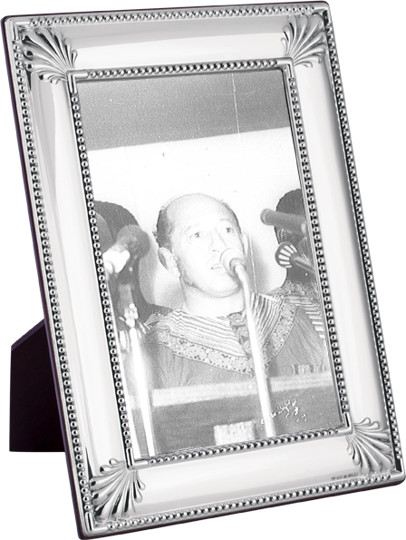 FR712-Sterling-Silver-6x4-Inch-Art-Deco-Style-Photo-Frame (1) Shell And Bead Photo Frame With Mahogany Wooden Back Finished In 925 English Hallmarked Sterling Silver