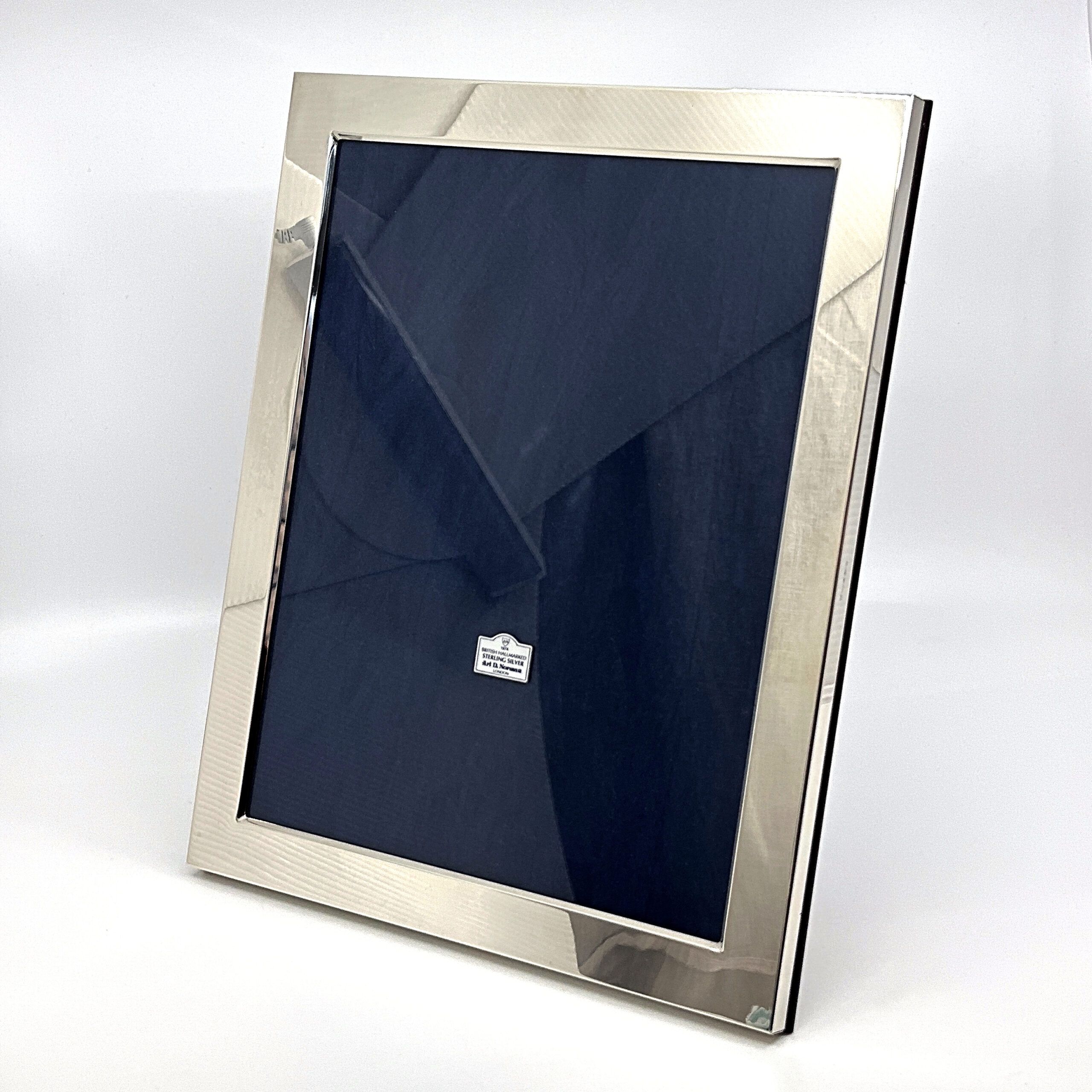 FR135 (7) Classic Photo Frame With Mahogany Wooden Back Finished In 925 English Hallmarked Sterling Silver