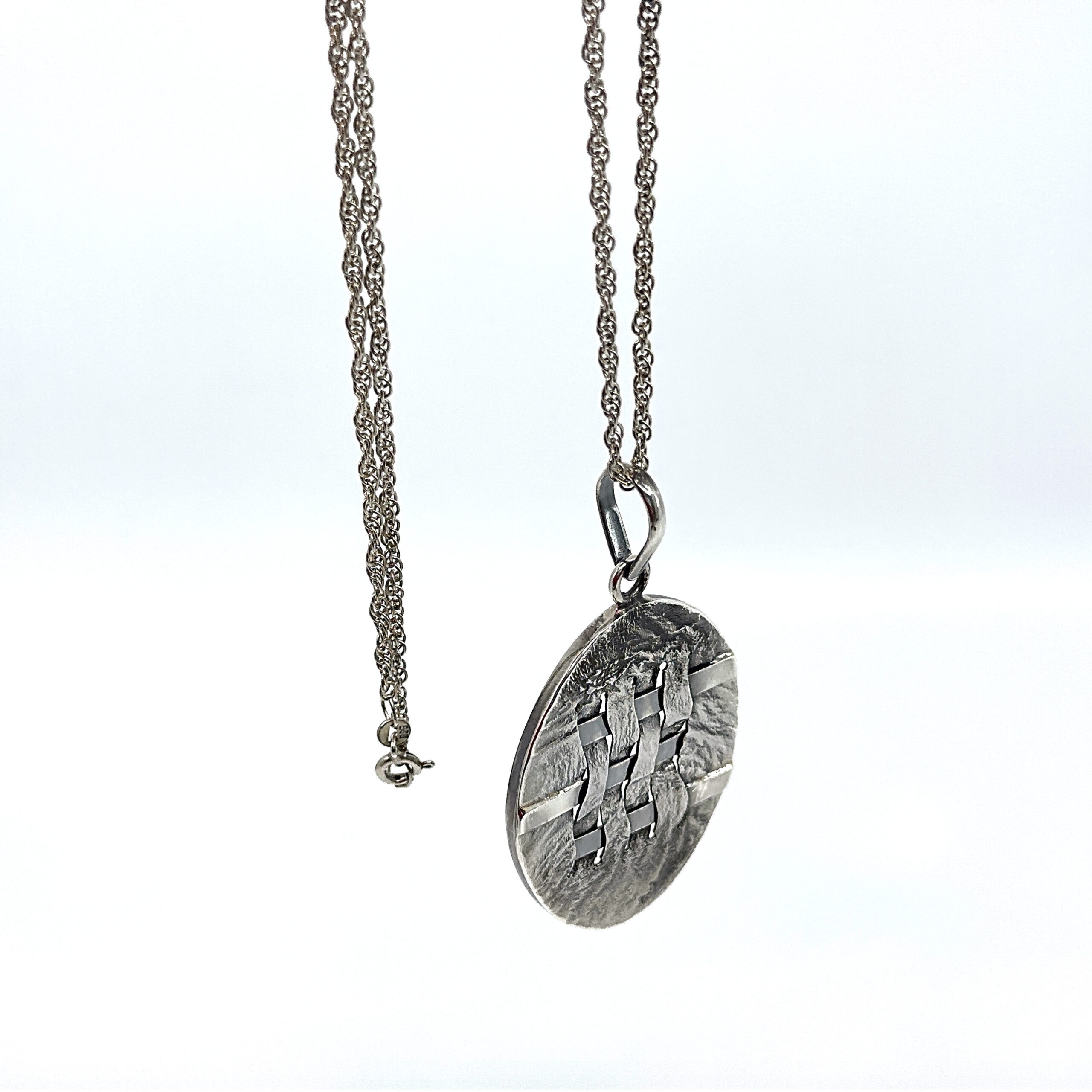 PT493 (10) Woven Hatch Design Oval Pendant On Rope Chain, Finished In 925 English Hallmarked Sterling Silver