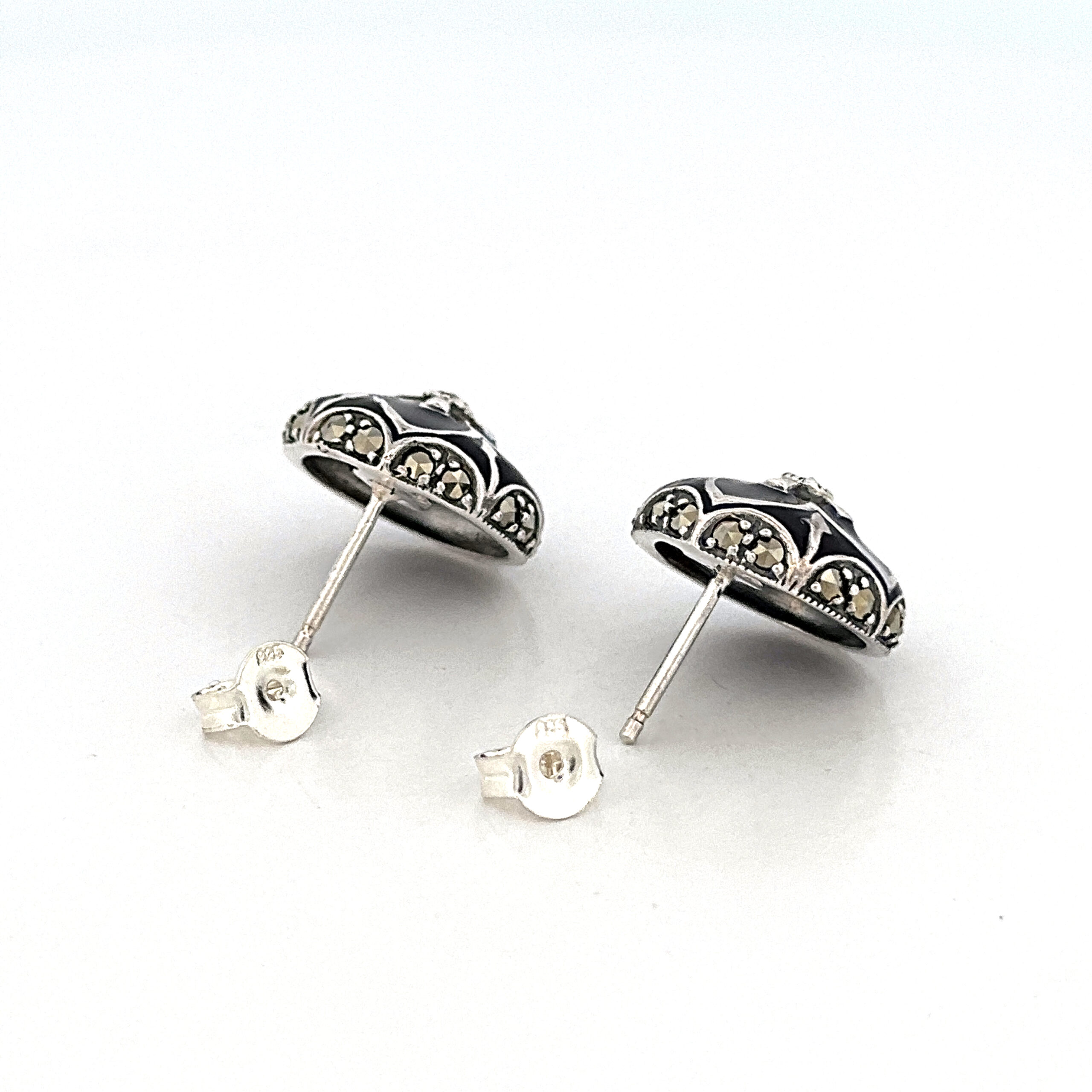EA515 (5) Elizabethan Style Stud Earrings With Blue Enamel And Marcasite Detail Finished In 925 English Hallmarked Sterling Silver