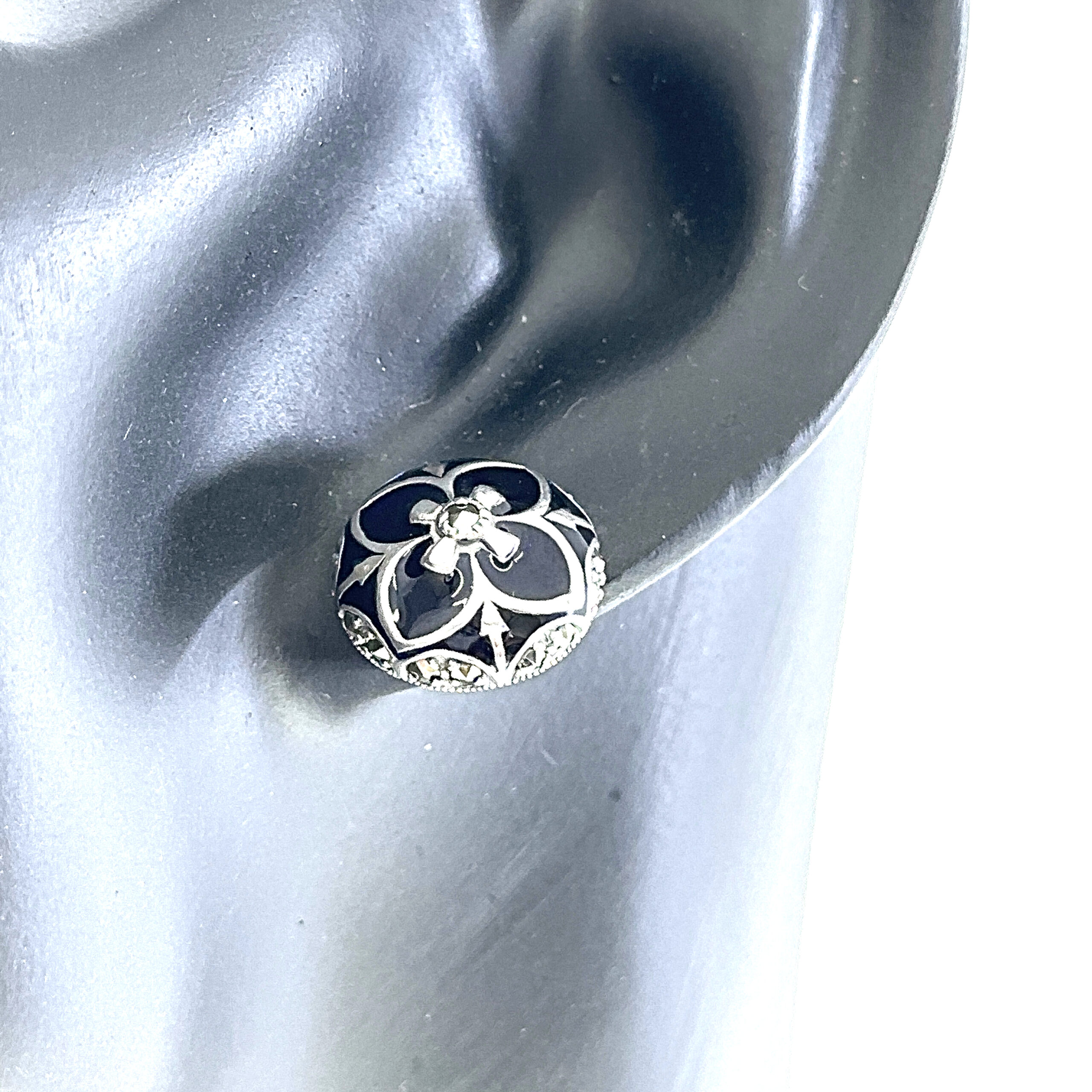 EA515 (8) Elizabethan Style Stud Earrings With Blue Enamel And Marcasite Detail Finished In 925 English Hallmarked Sterling Silver