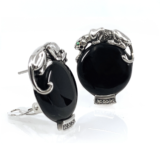 EA295 (6) Panther Earrings With Black Onyx Marcasite And Emerald Detail Finished In 925 English Hallmarked Sterling Silver