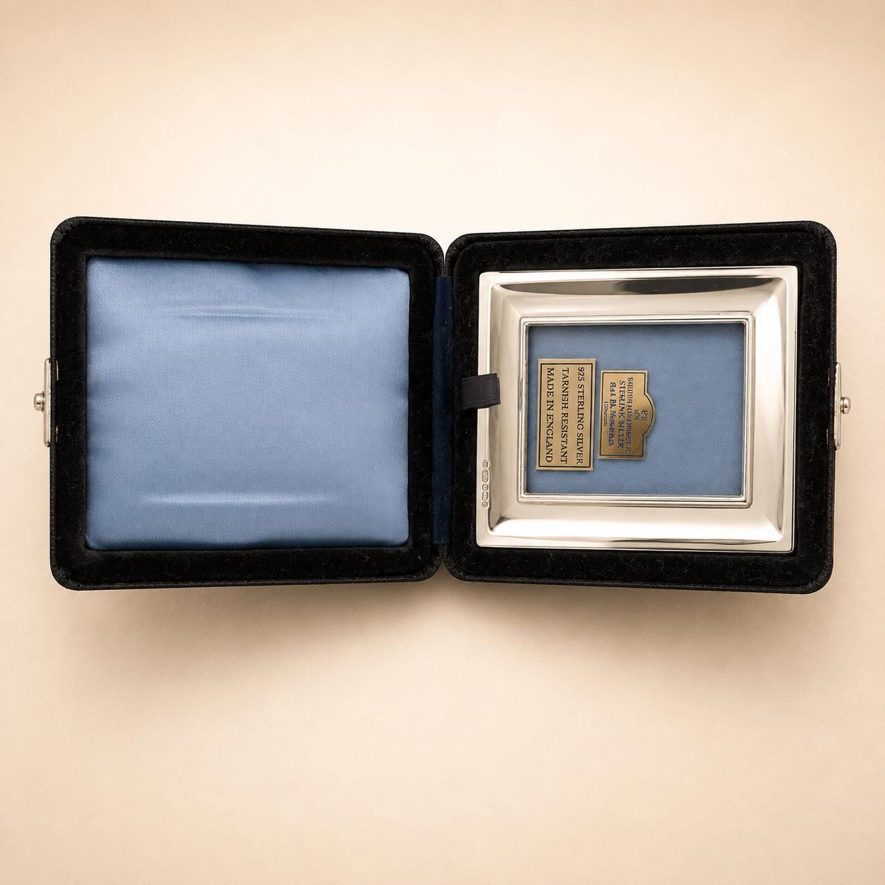 il-fullxfull.8475895432-lmxz-il-fullxfull.8475895432-lmxz.jpg Sterling Silver Travel Photo Frame with Original Case