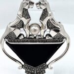 B324 gallery image