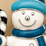 rhodium-snowman-brooch-closeup-gallery-jb260-1788439100.png